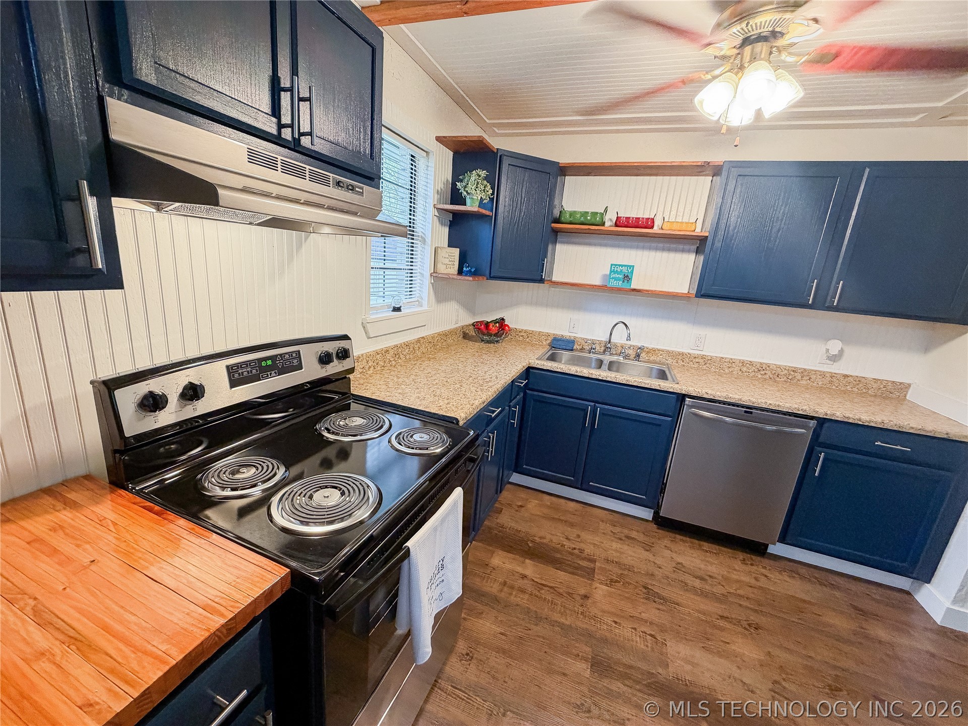 14221 N Grace Hudlen Road Hulbert OK 74441