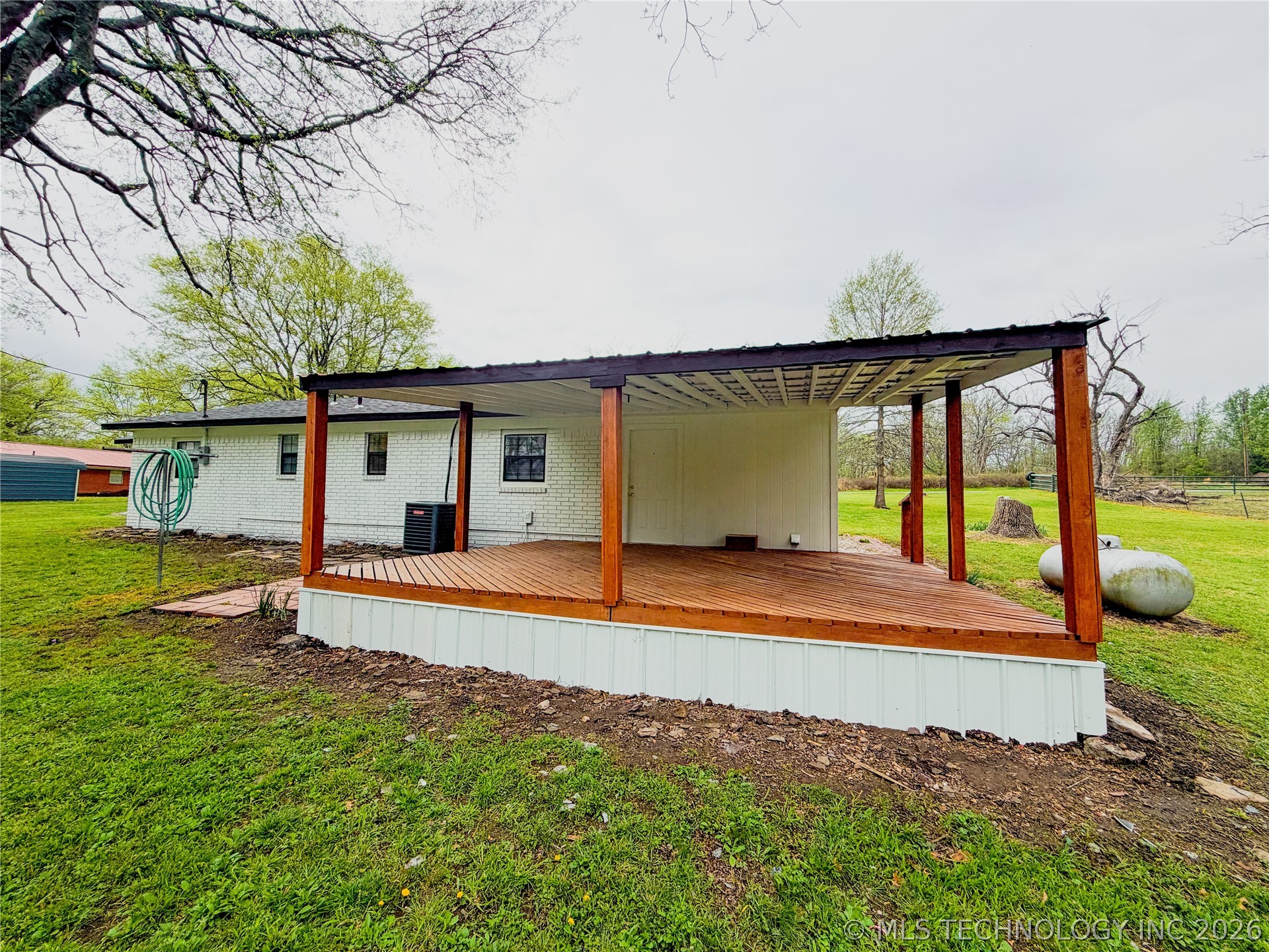 14221 N Grace Hudlen Road Hulbert OK 74441
