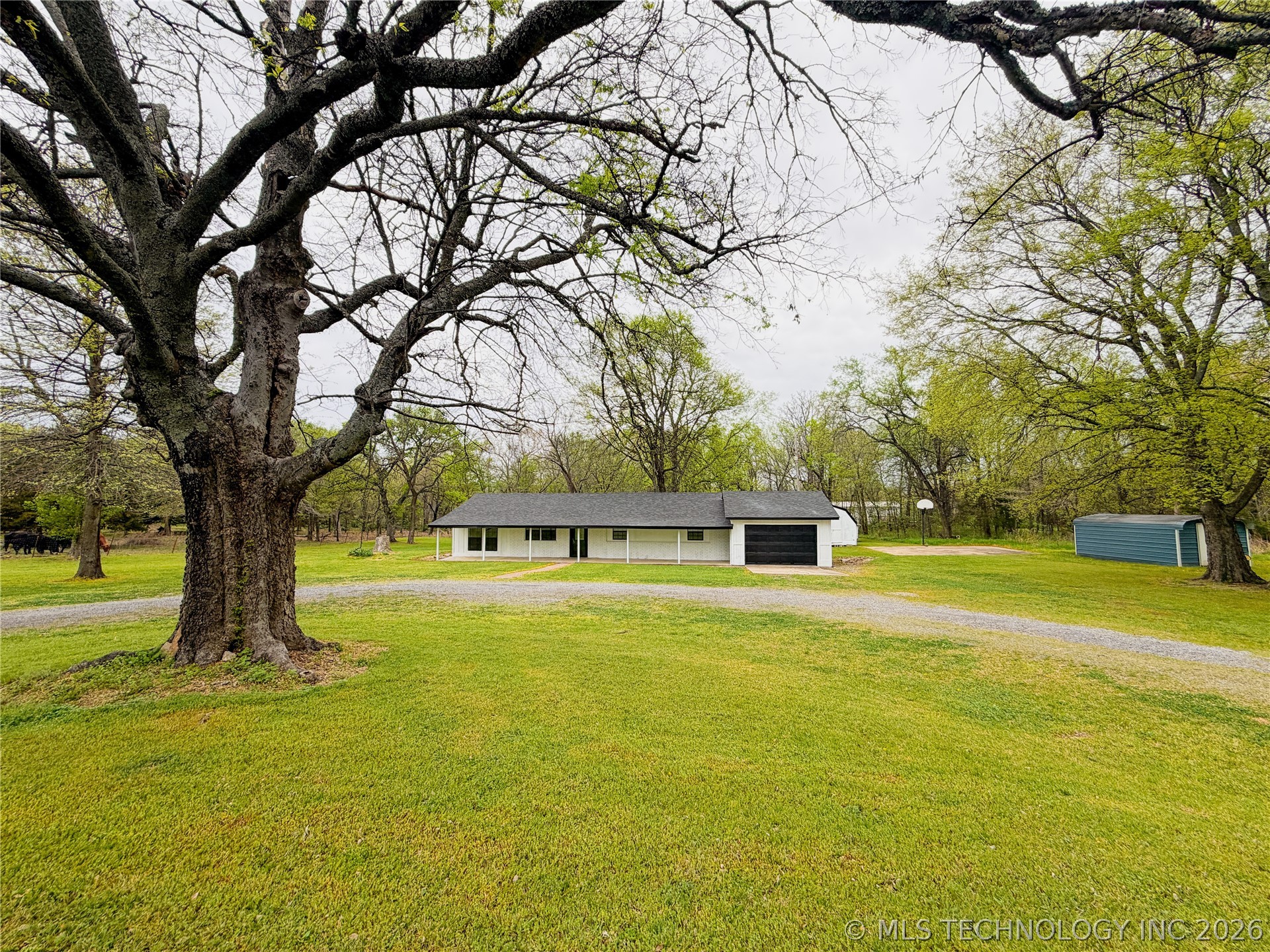 14221 N Grace Hudlen Road Hulbert OK 74441