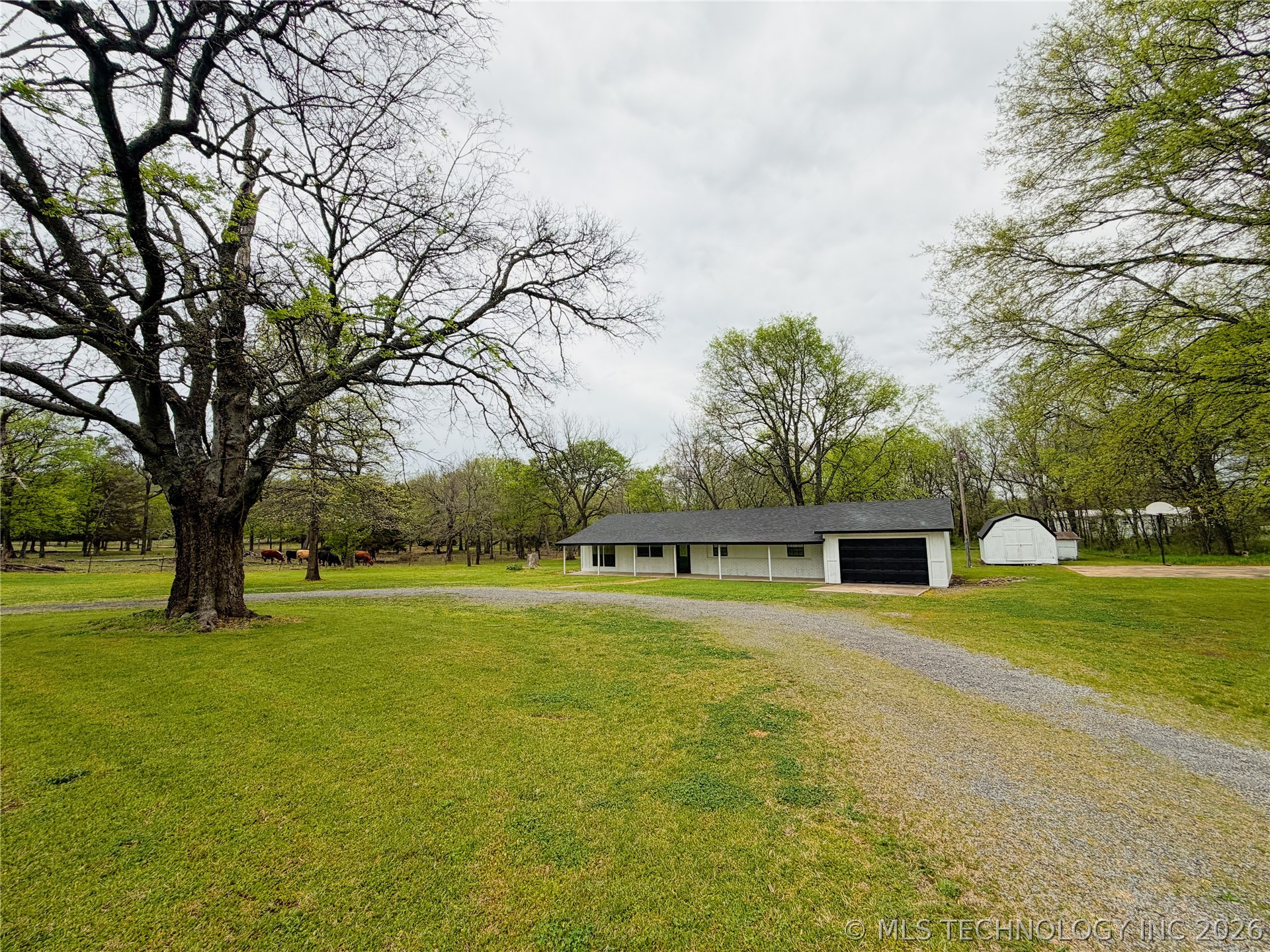 14221 N Grace Hudlen Road Hulbert OK 74441