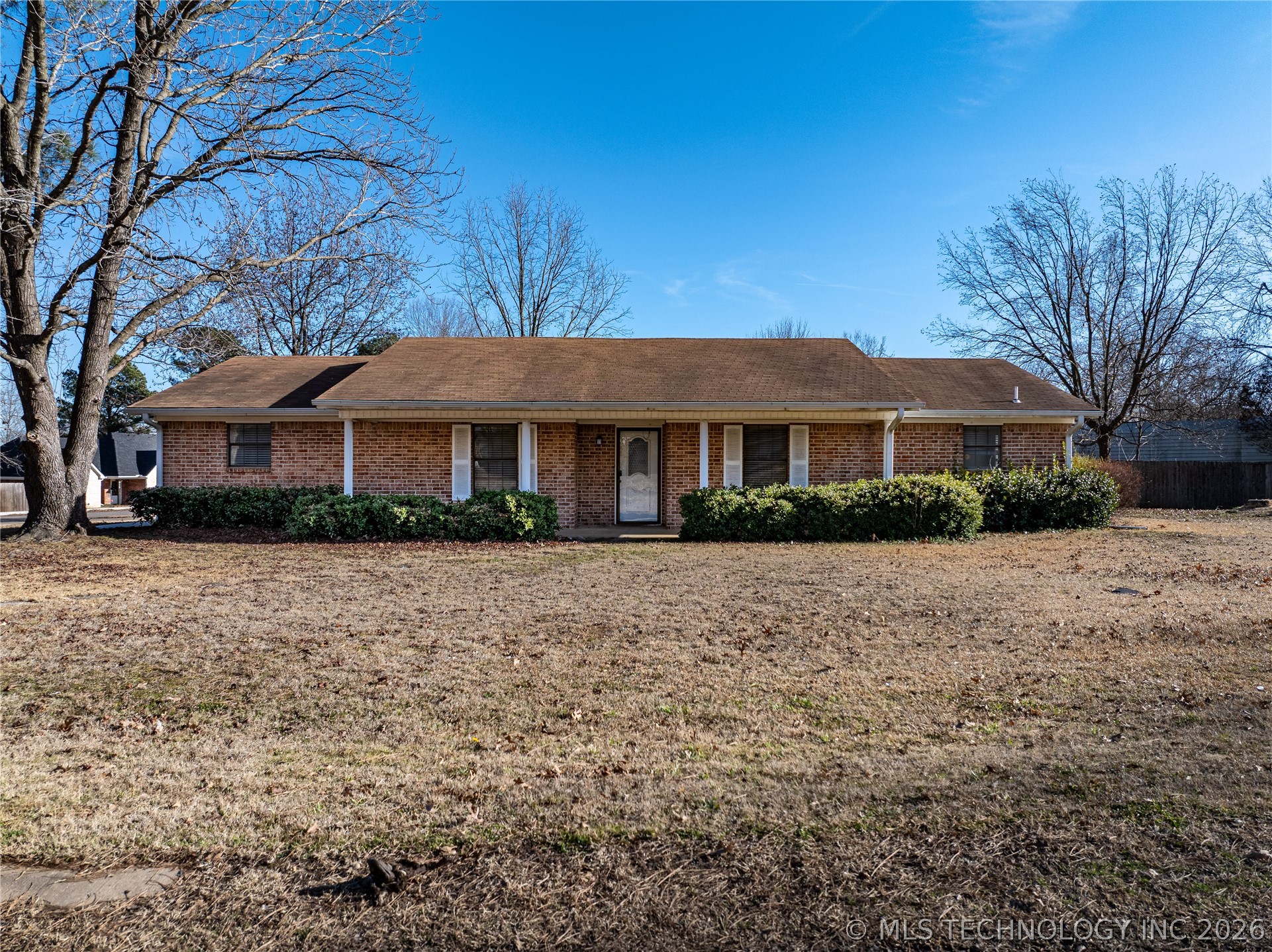 111 Meadowlark Lane Durant OK 74701