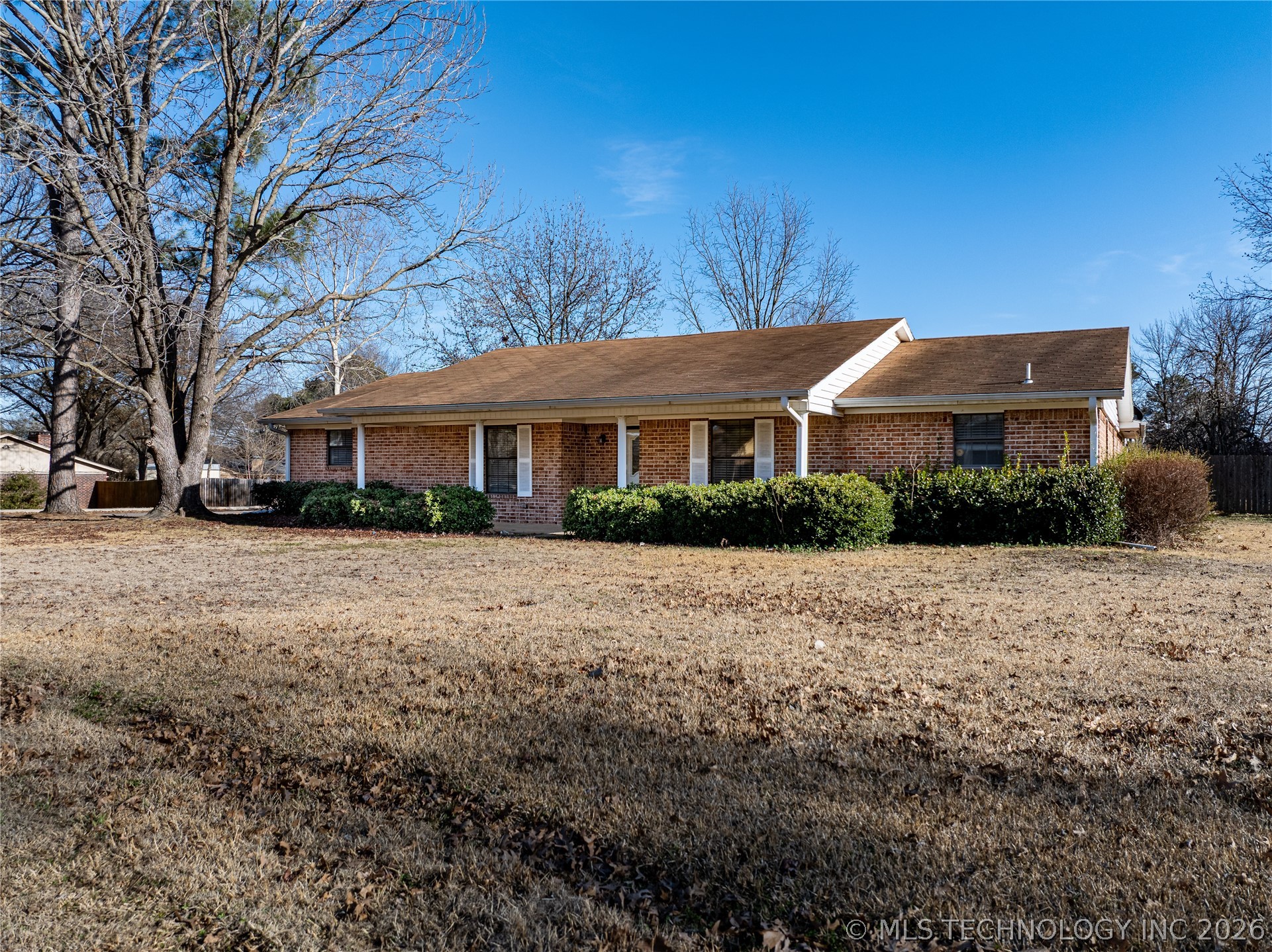 111 Meadowlark Lane Durant OK 74701