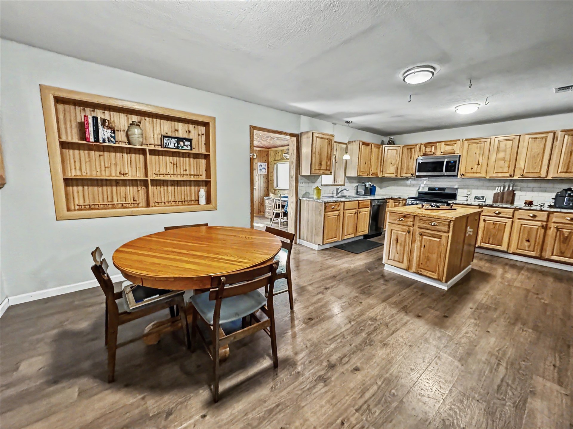 24737 E Cobbs Corner Road Tahlequah OK 74464