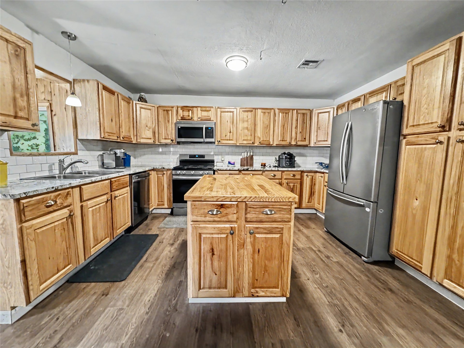 24737 E Cobbs Corner Road Tahlequah OK 74464