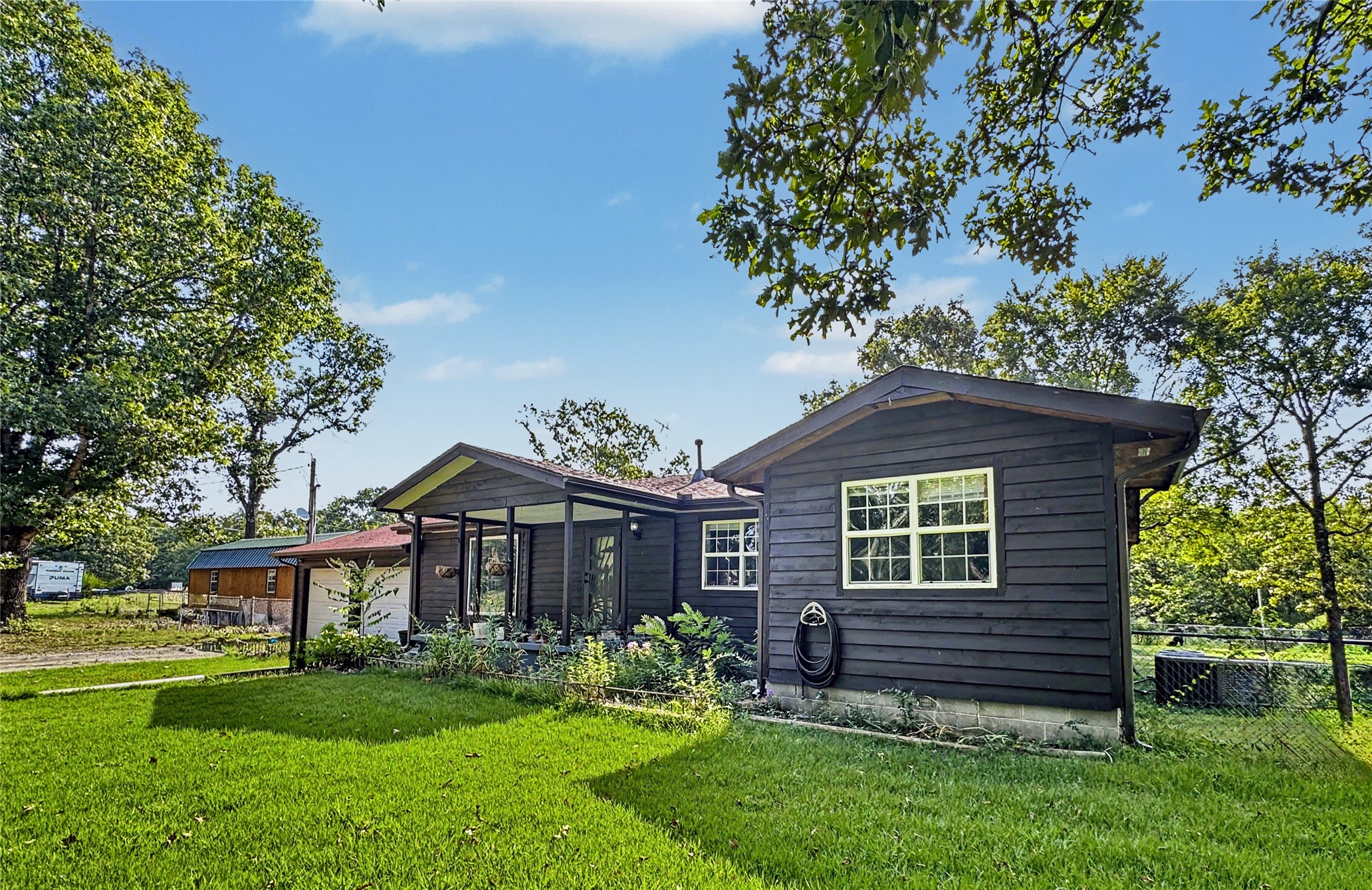 24737 E Cobbs Corner Road Tahlequah OK 74464