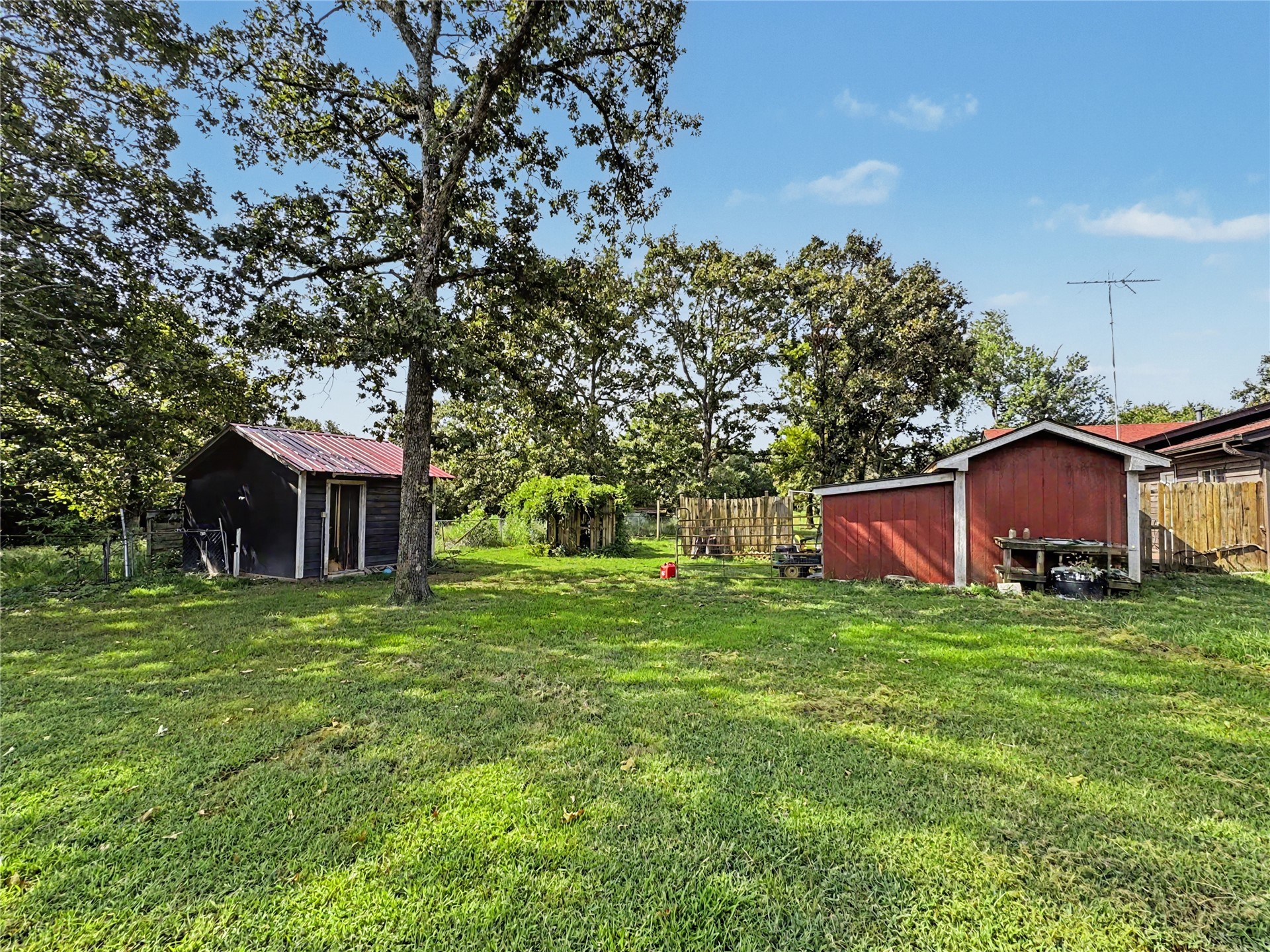 24737 E Cobbs Corner Road Tahlequah OK 74464