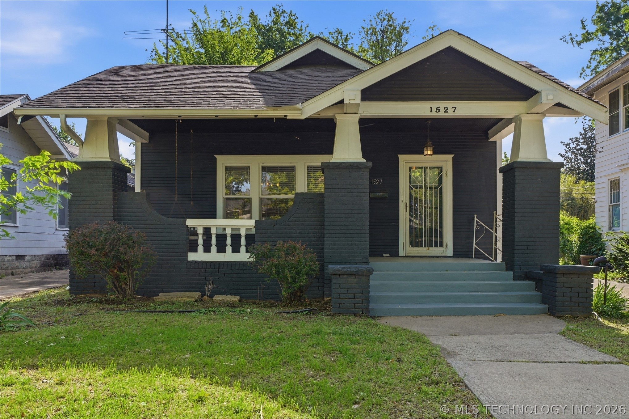 1527 S Yorktown Avenue Tulsa OK 74104