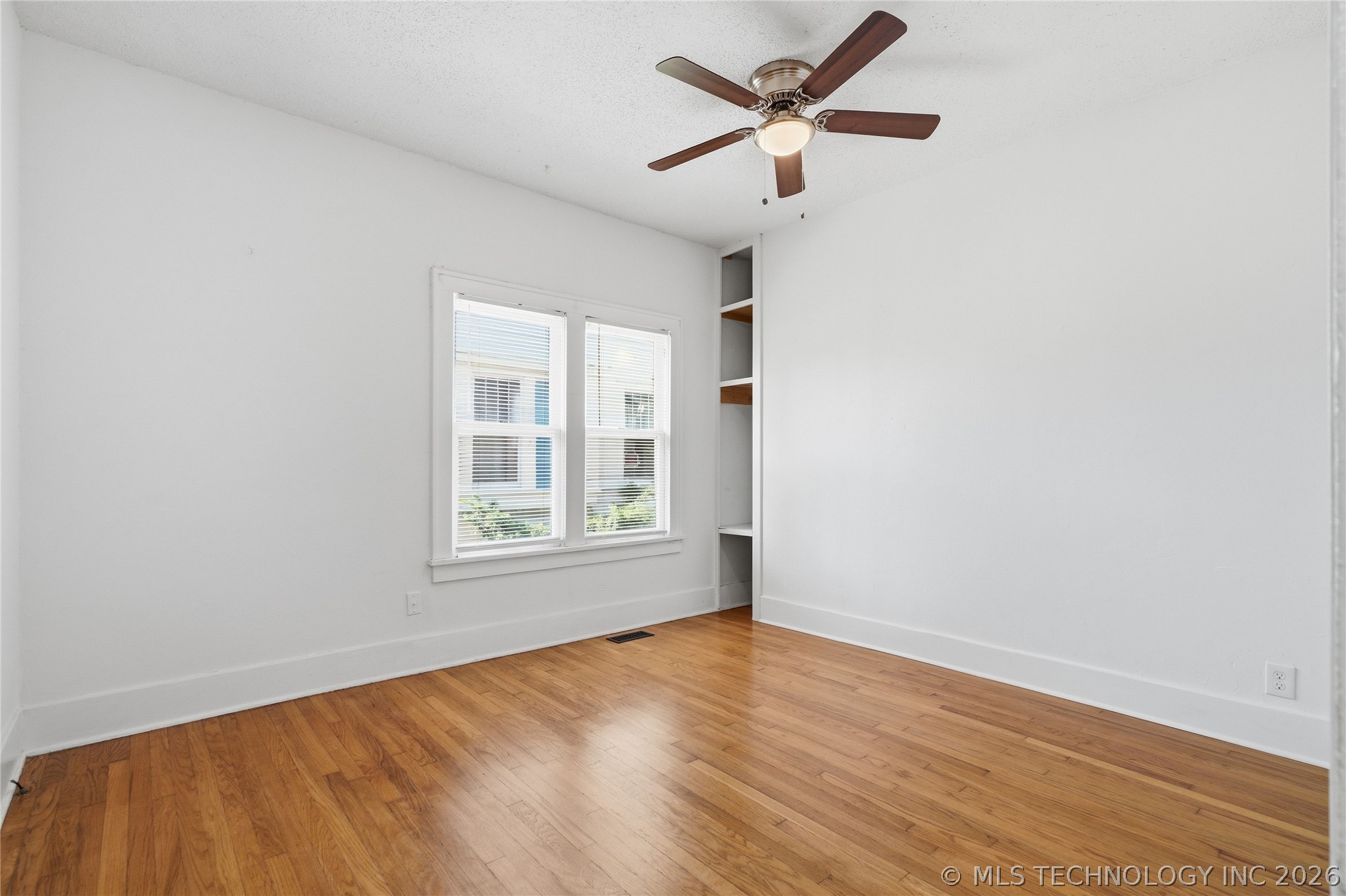 1527 S Yorktown Avenue Tulsa OK 74104