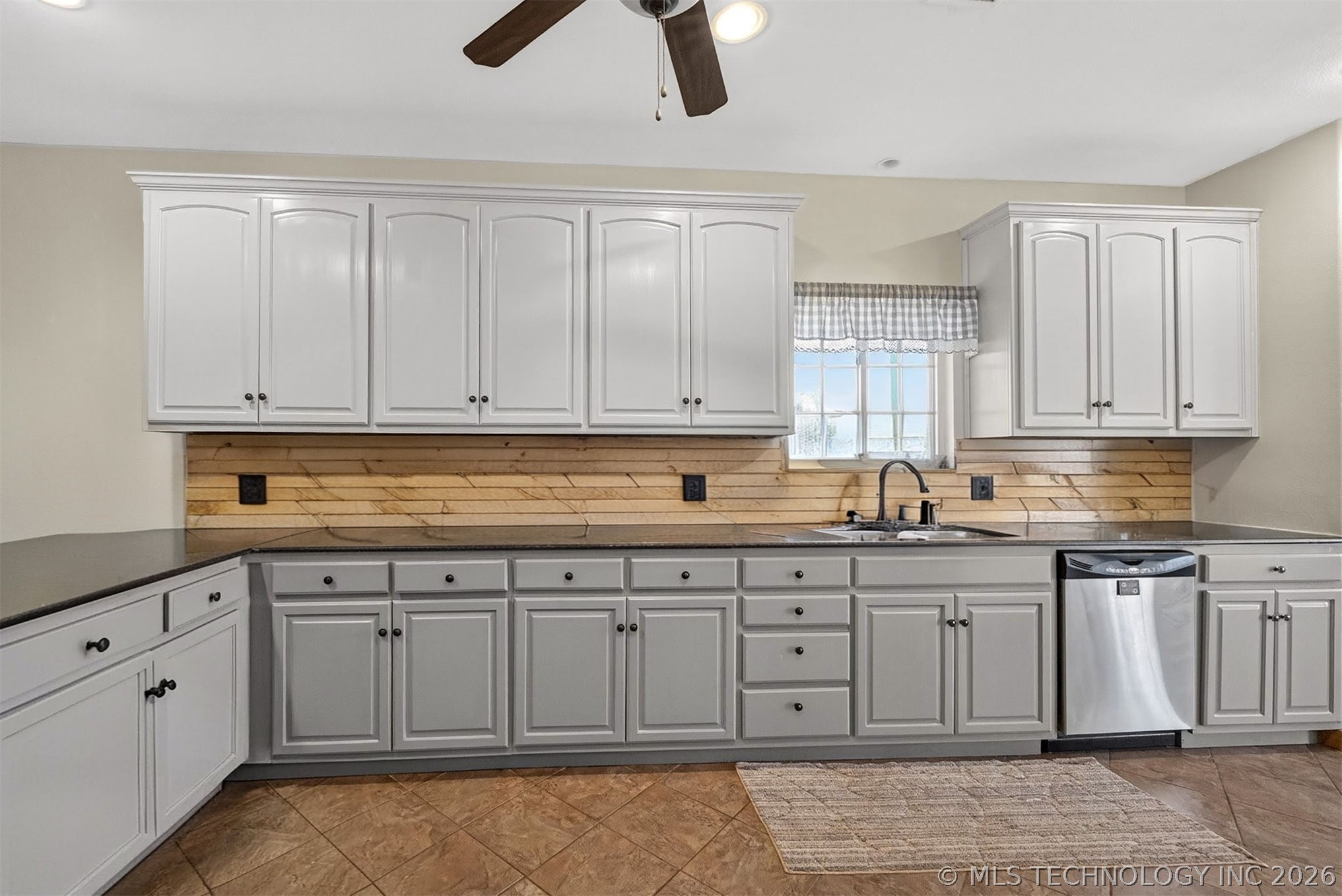21347 S 397 Eastavenue Porter OK 74454