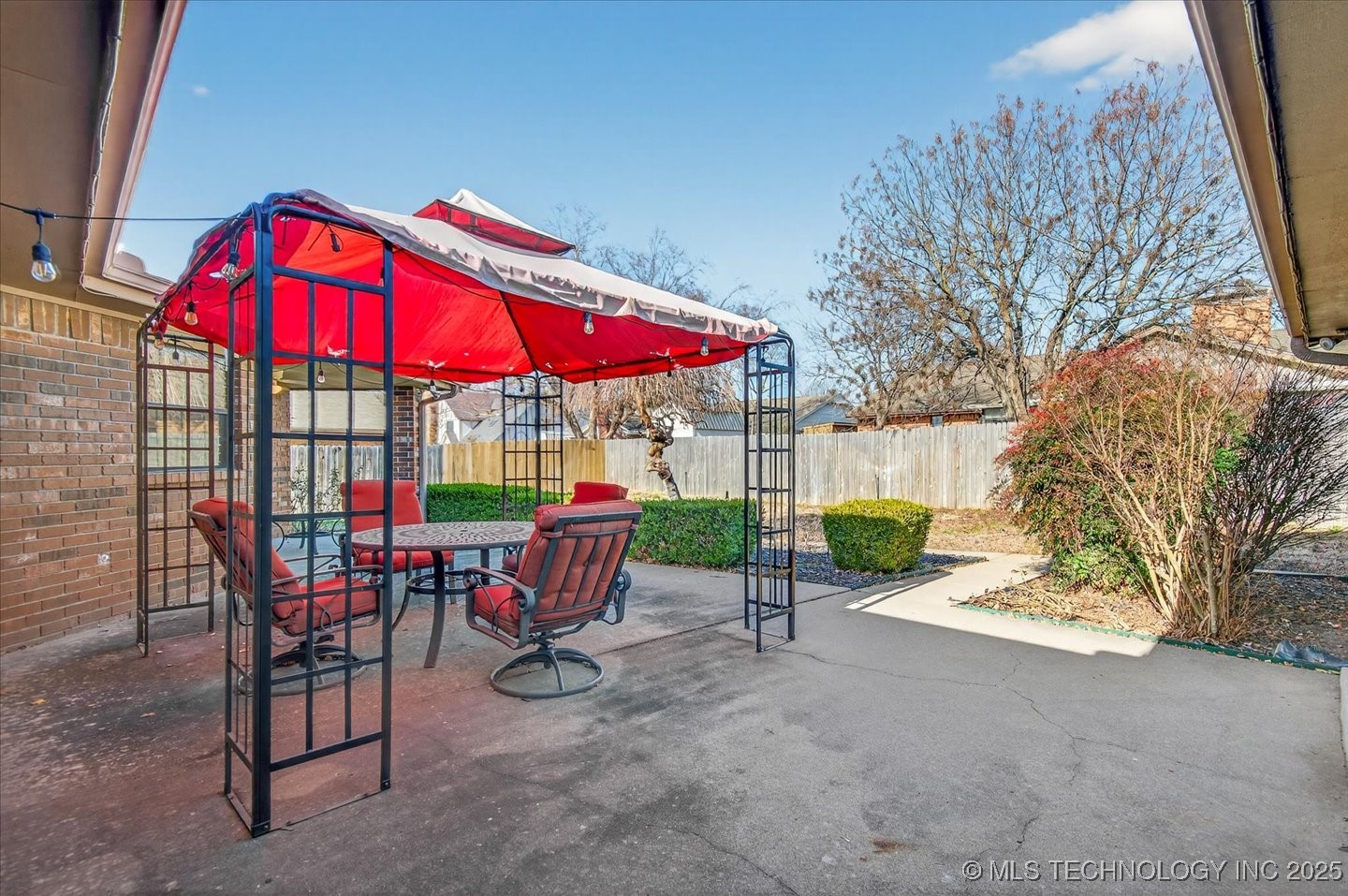 2616 Chapel Hill Bartlesville OK 74006