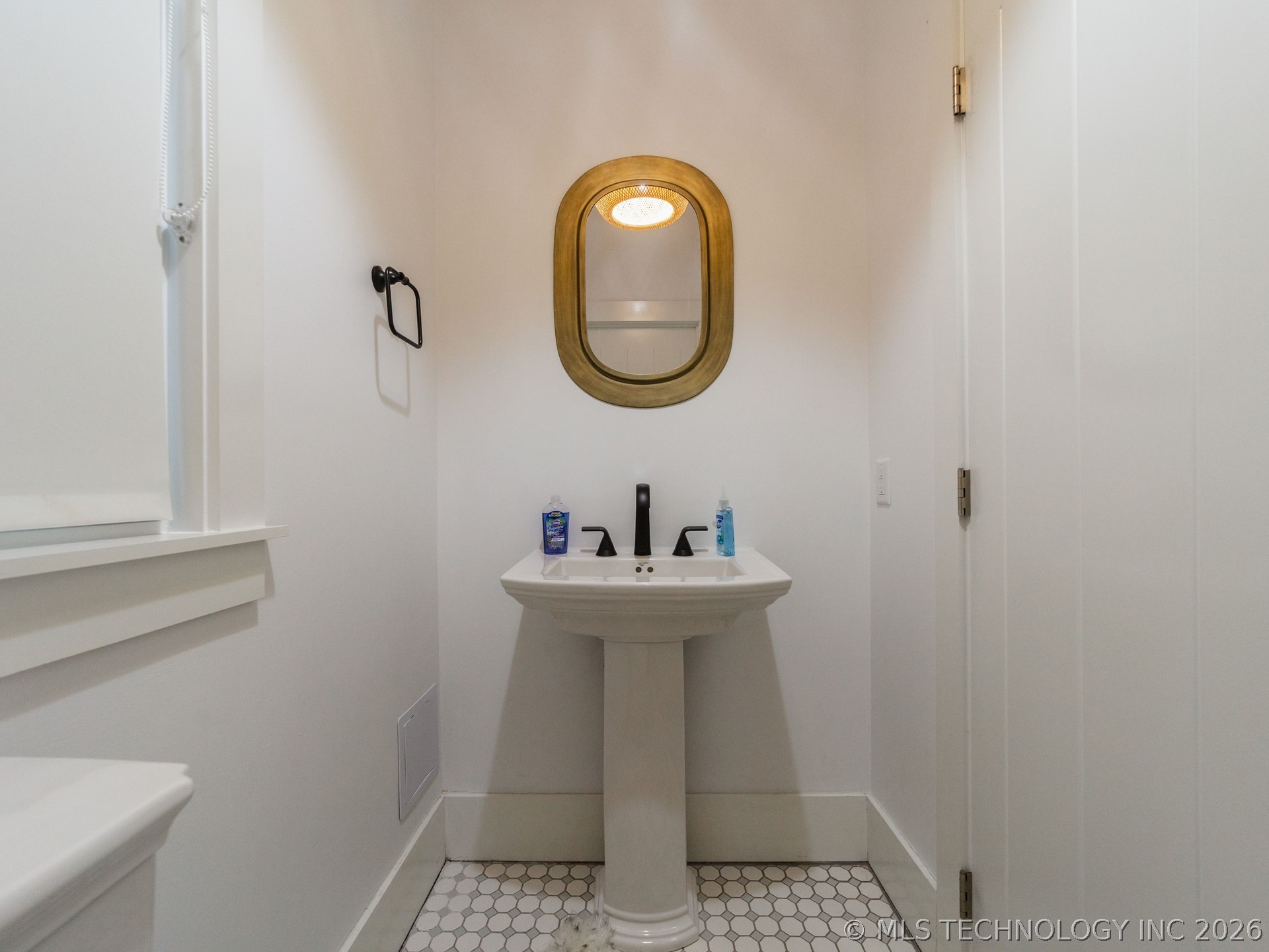 31 Park Street Carlton Landing OK 74432