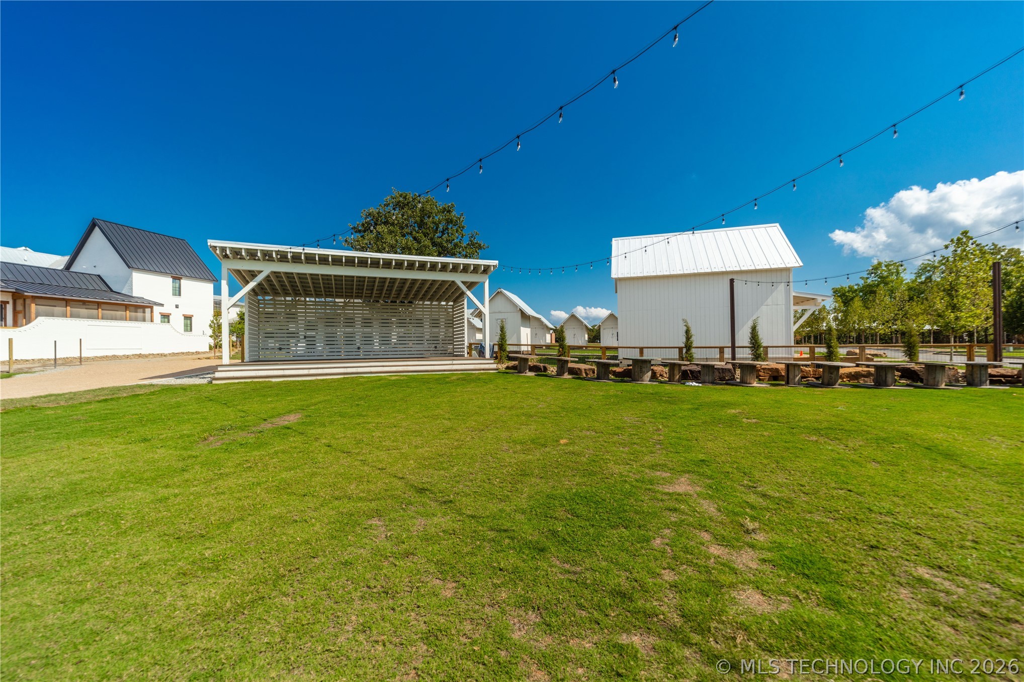 31 Park Street Carlton Landing OK 74432