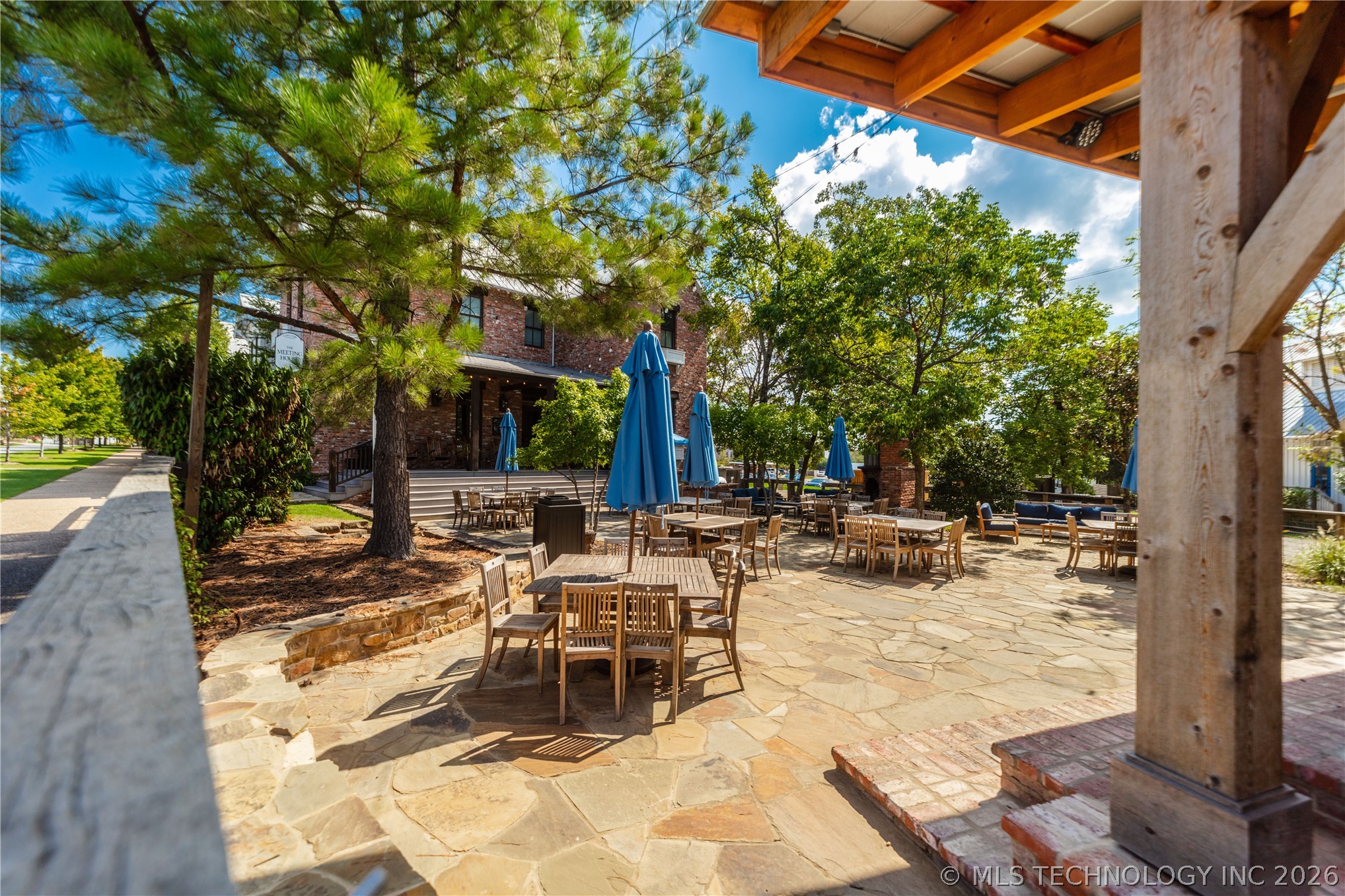 31 Park Street Carlton Landing OK 74432
