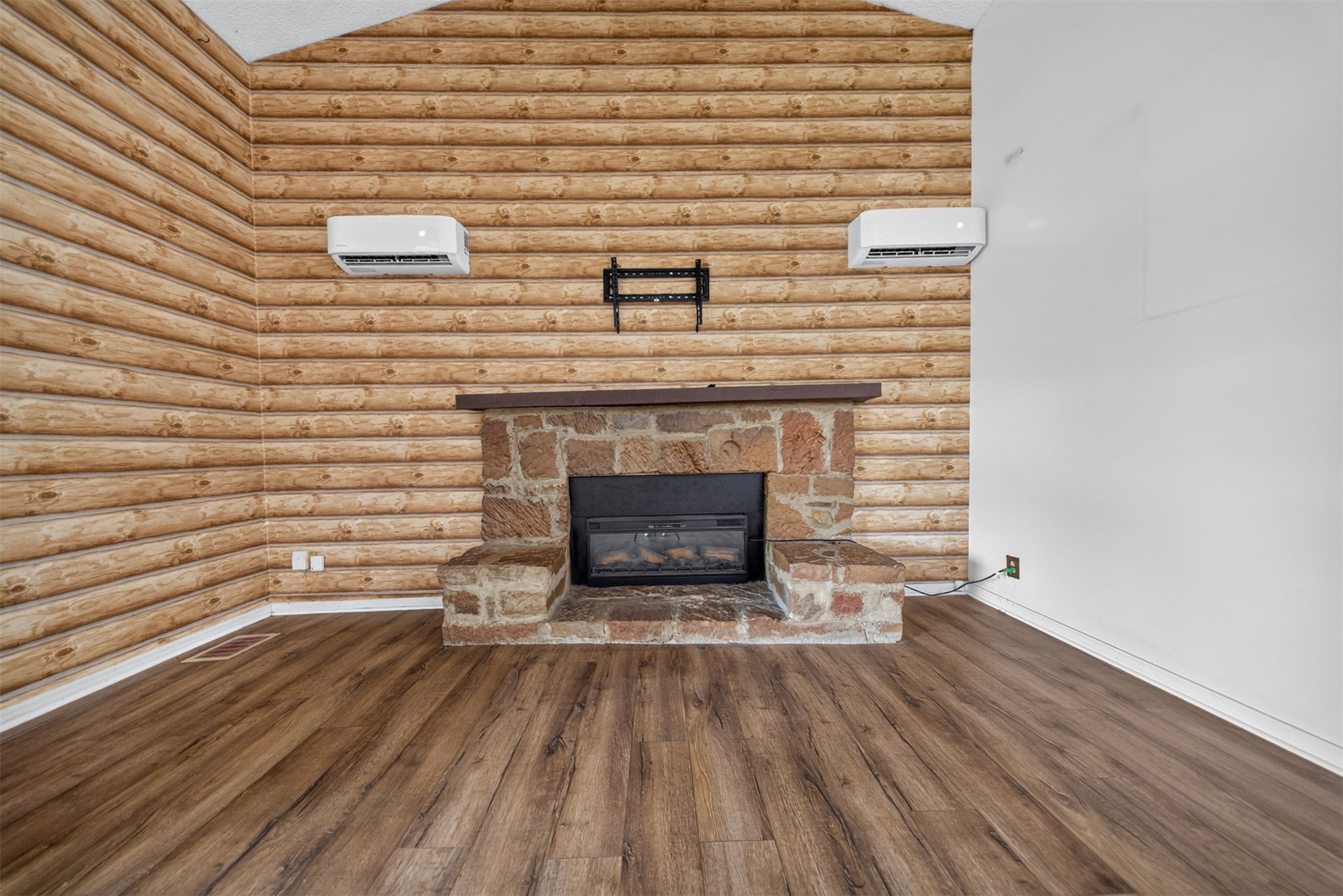440 Murray Lane Strang OK 74367