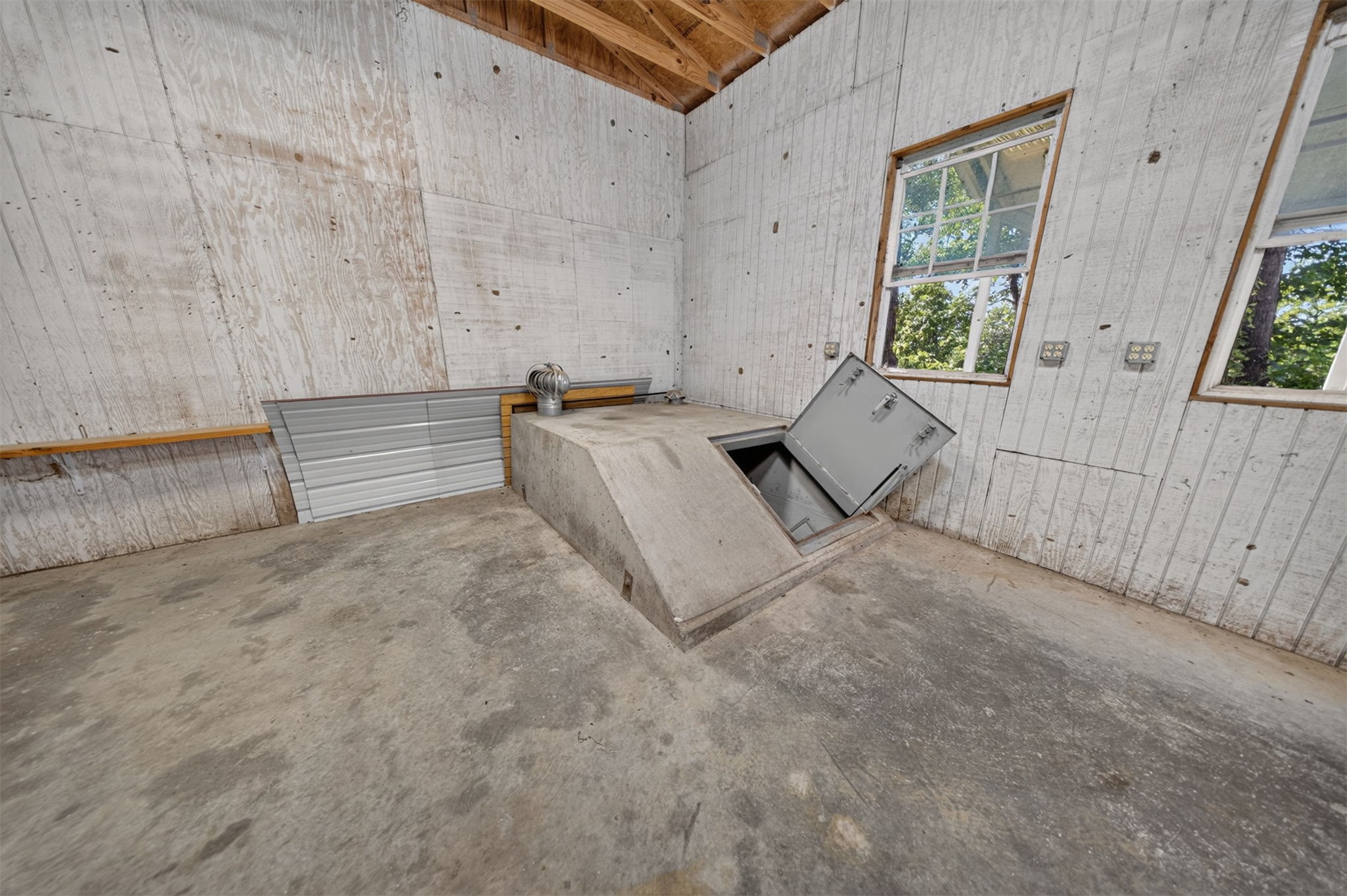 440 Murray Lane Strang OK 74367
