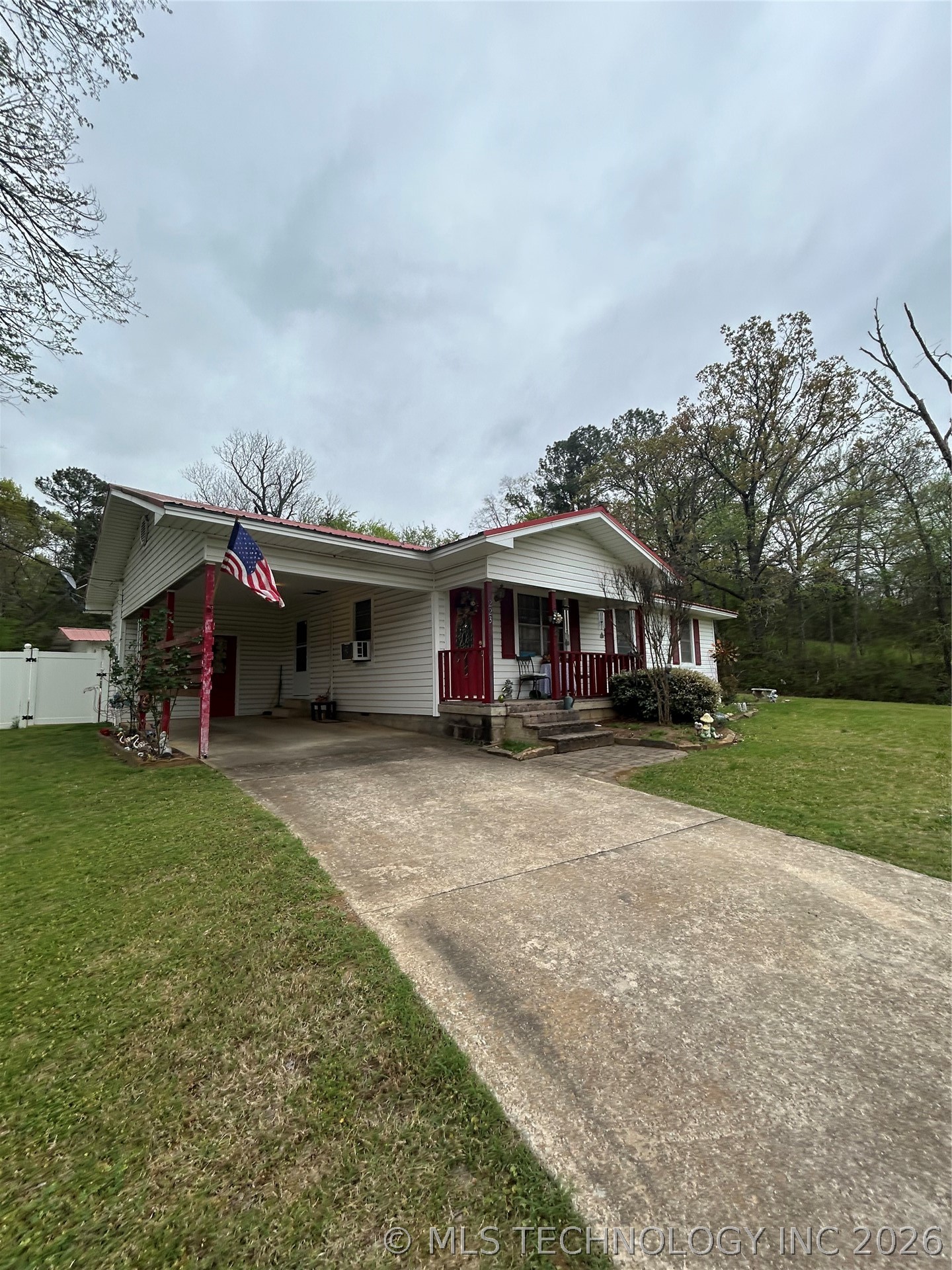 223 Robinson Durant OK 74701