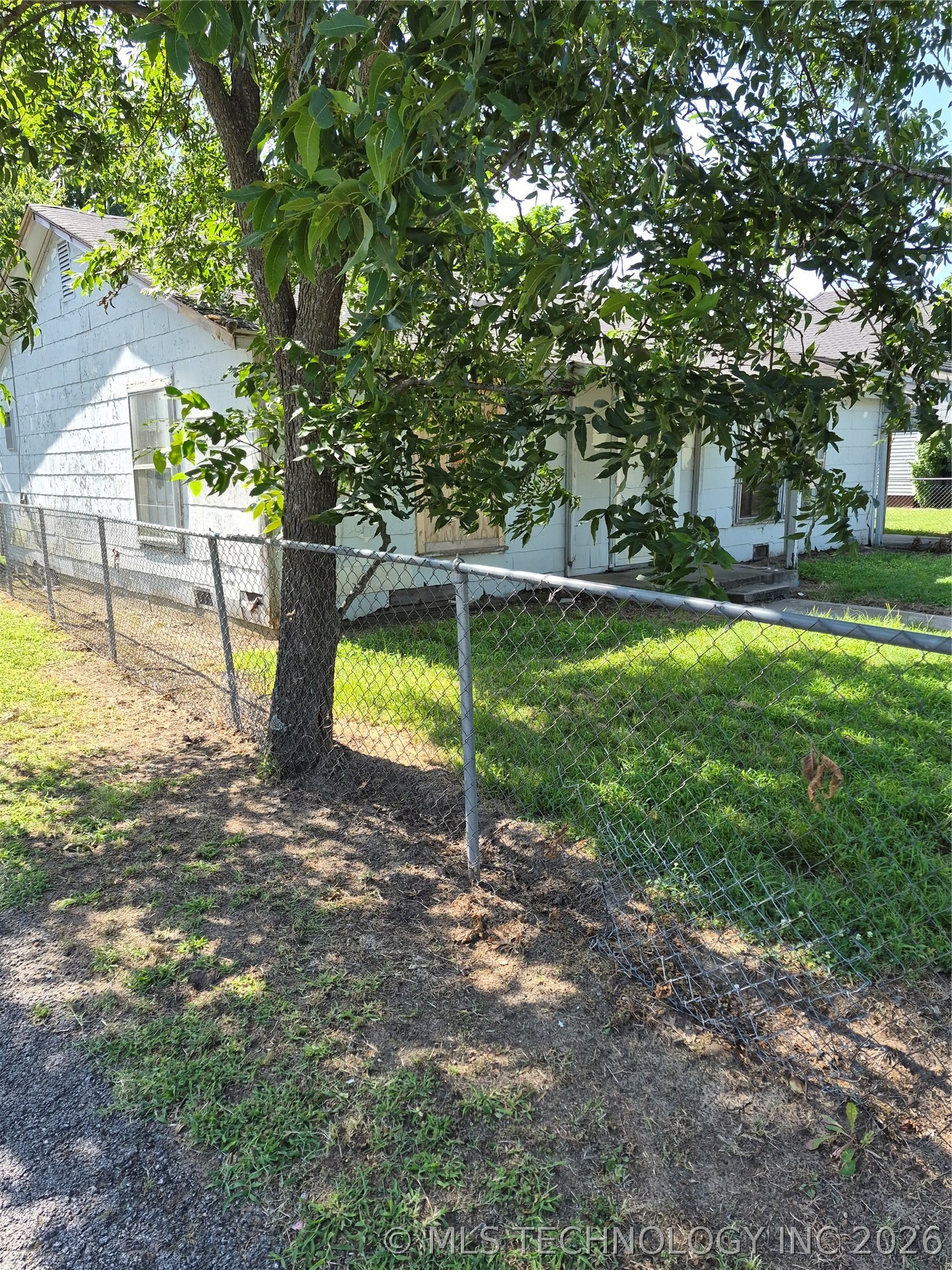 503 N Broadway Checotah OK 74426