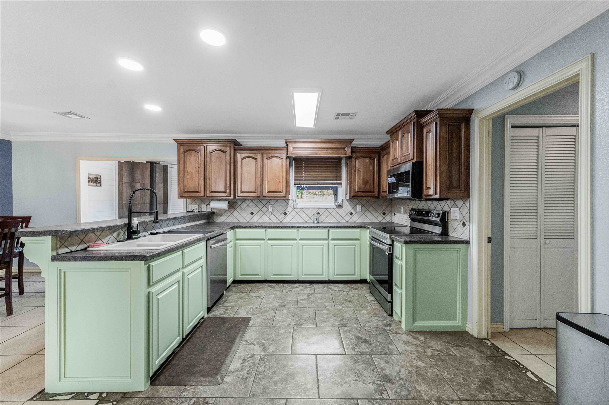 18747 Cowshed Crossing Spiro OK 74959