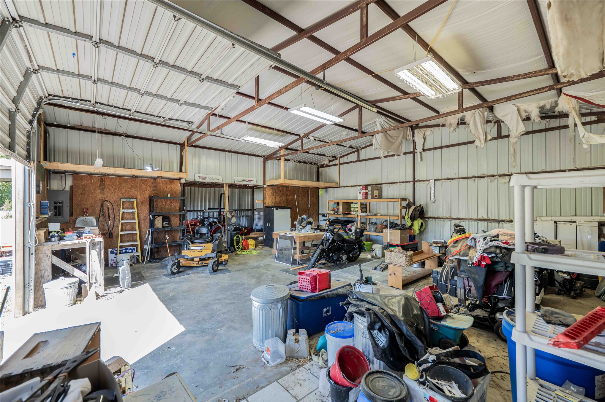 18747 Cowshed Crossing Spiro OK 74959