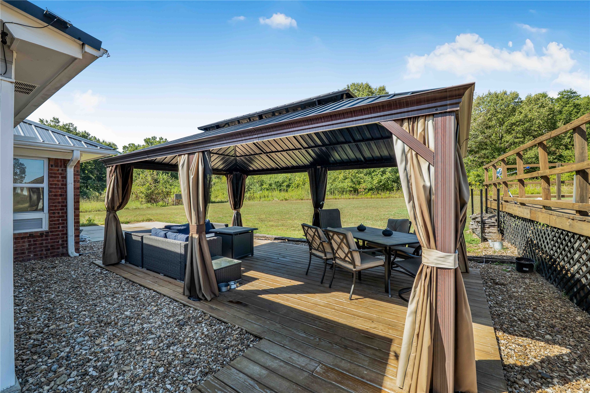 18747 Cowshed Crossing Spiro OK 74959