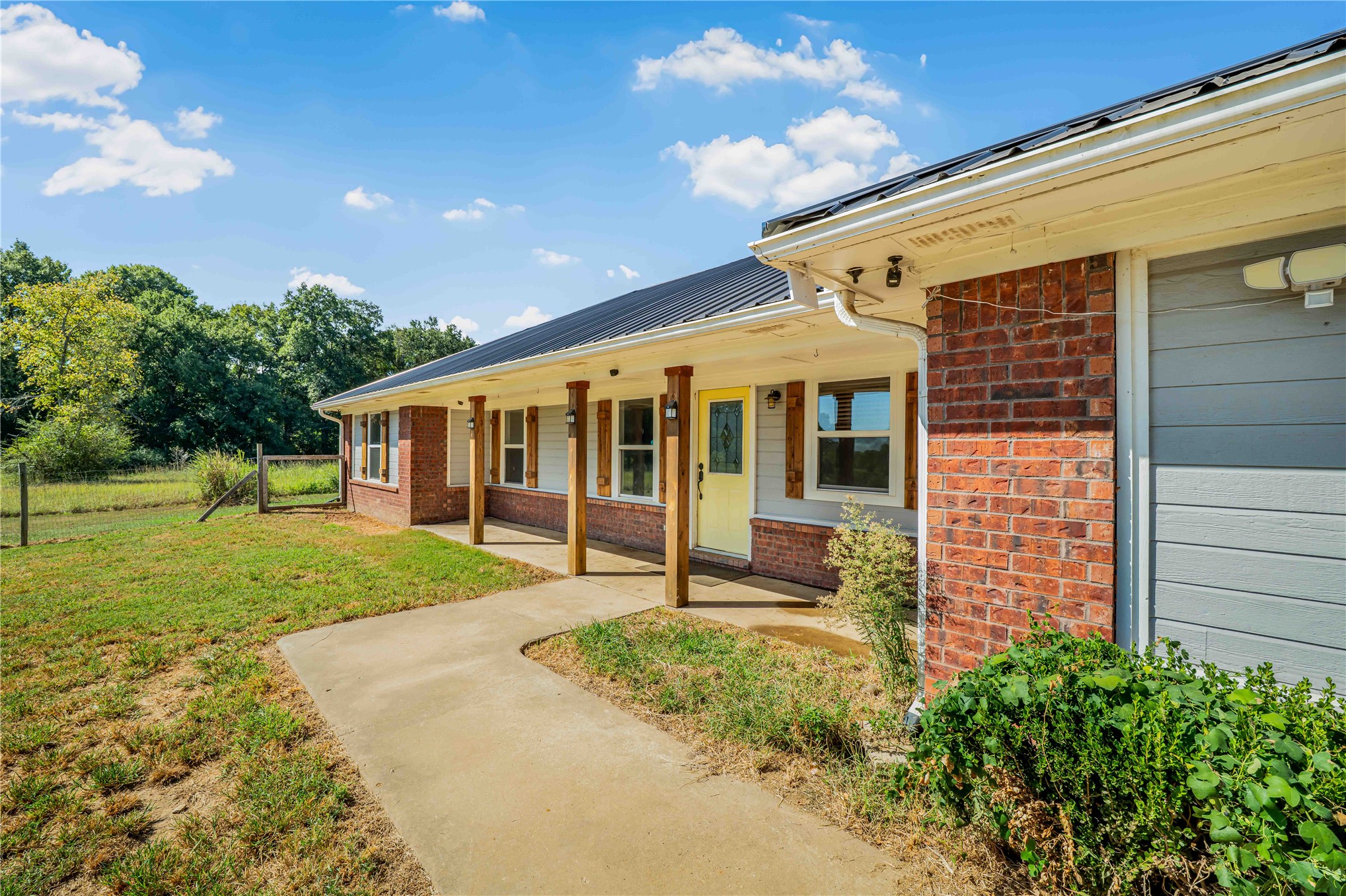 18747 Cowshed Crossing Spiro OK 74959