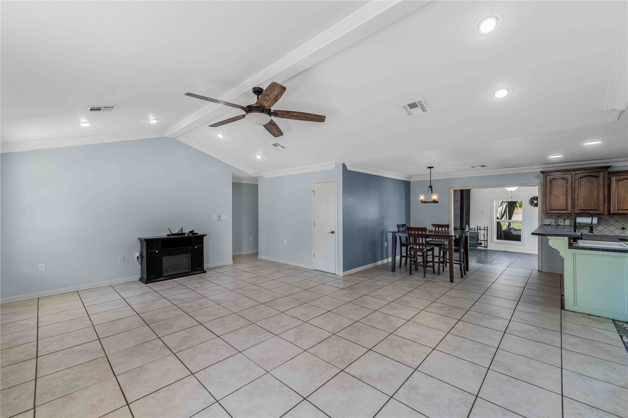 18747 Cowshed Crossing Spiro OK 74959