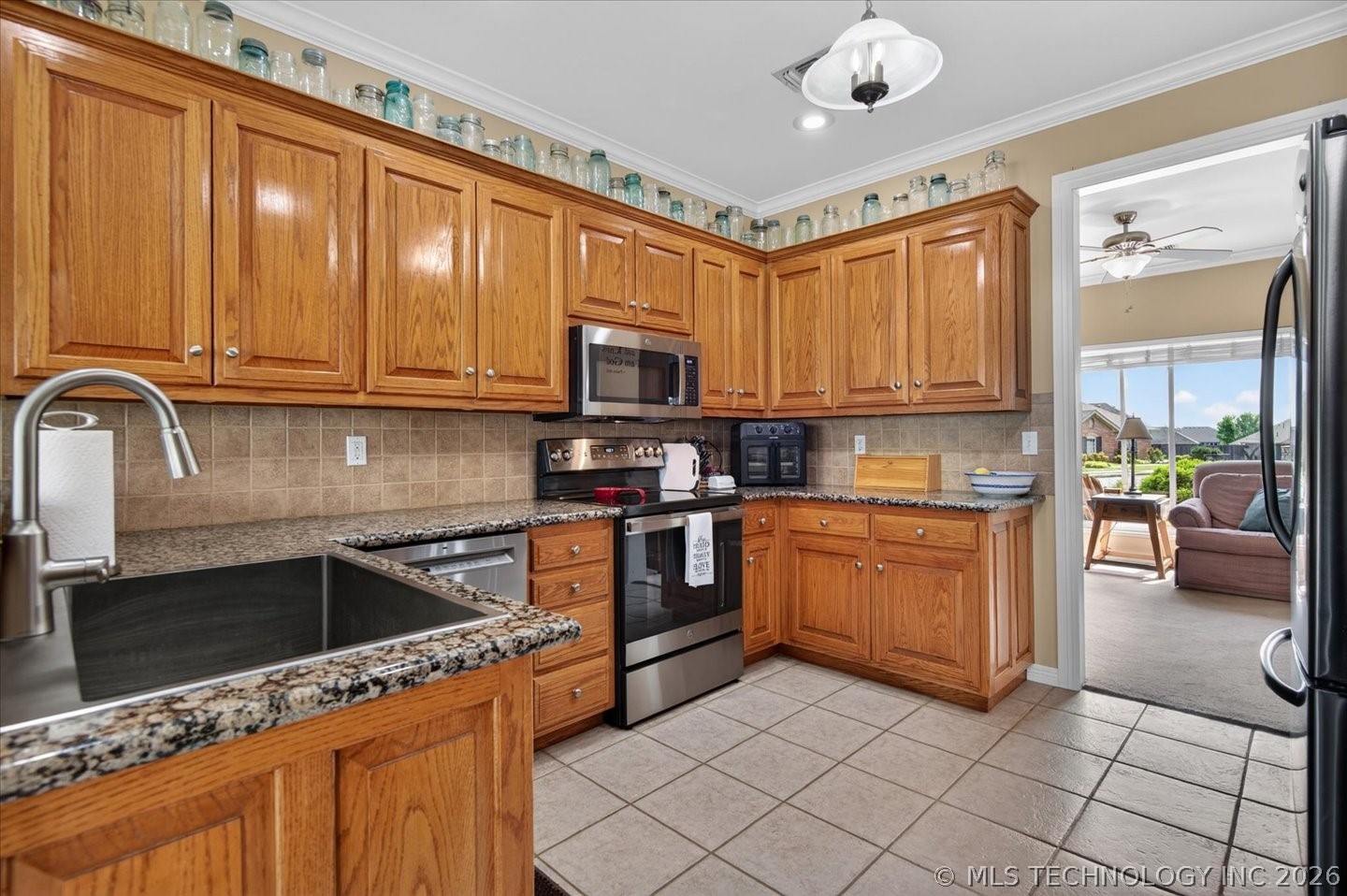 5637 Chickering Court Bartlesville OK 74006