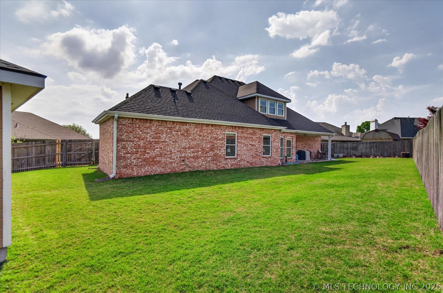 5637 Chickering Court Bartlesville OK 74006