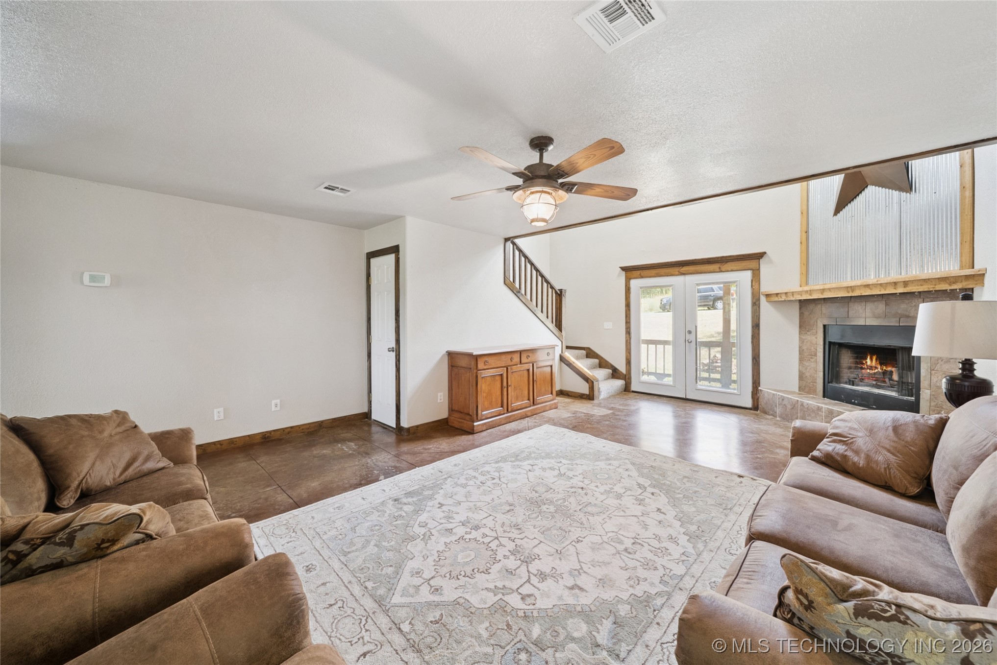 11822 S Rawhide Road E Claremore OK 74017