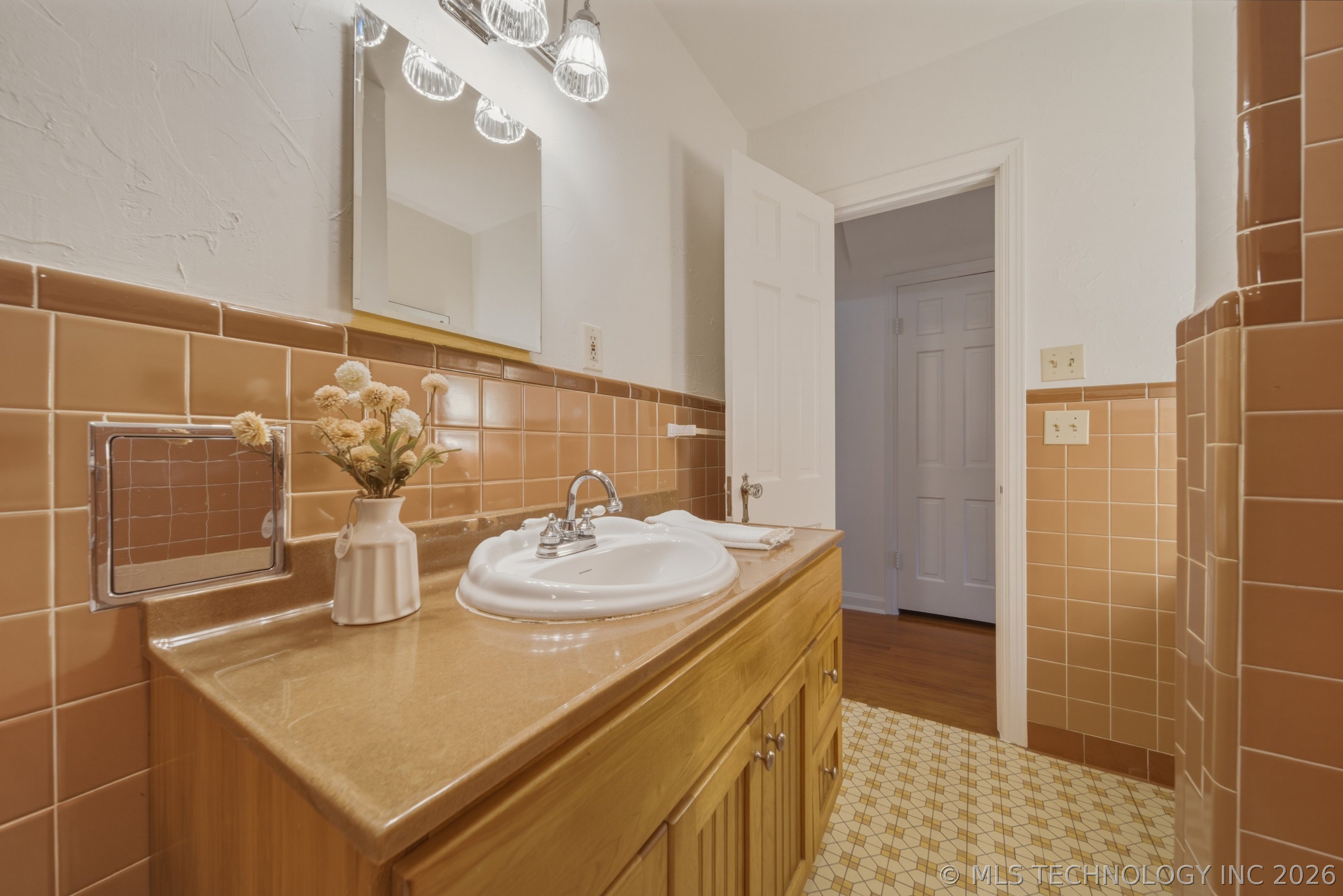3614 E 12th Place Tulsa OK 74112