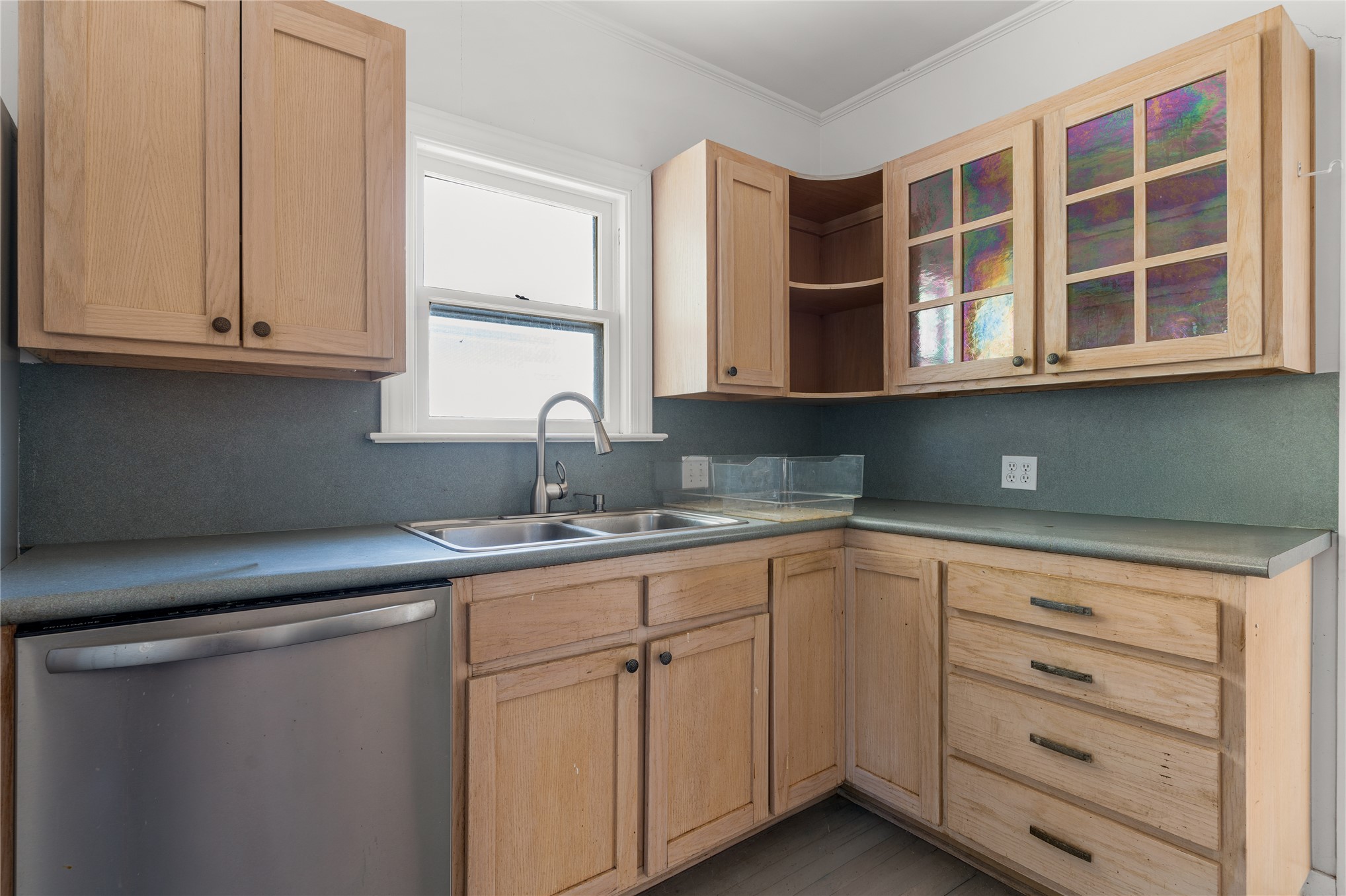 1236 S Columbia Place Tulsa OK 74104