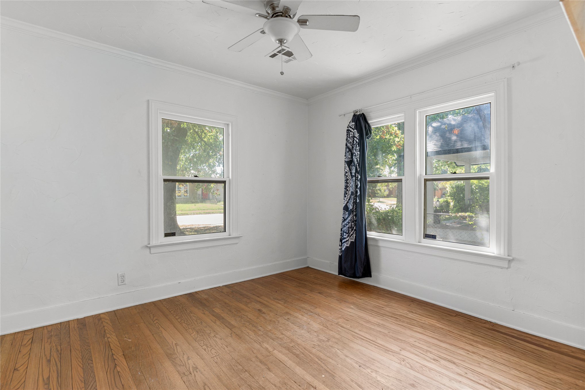 1236 S Columbia Place Tulsa OK 74104