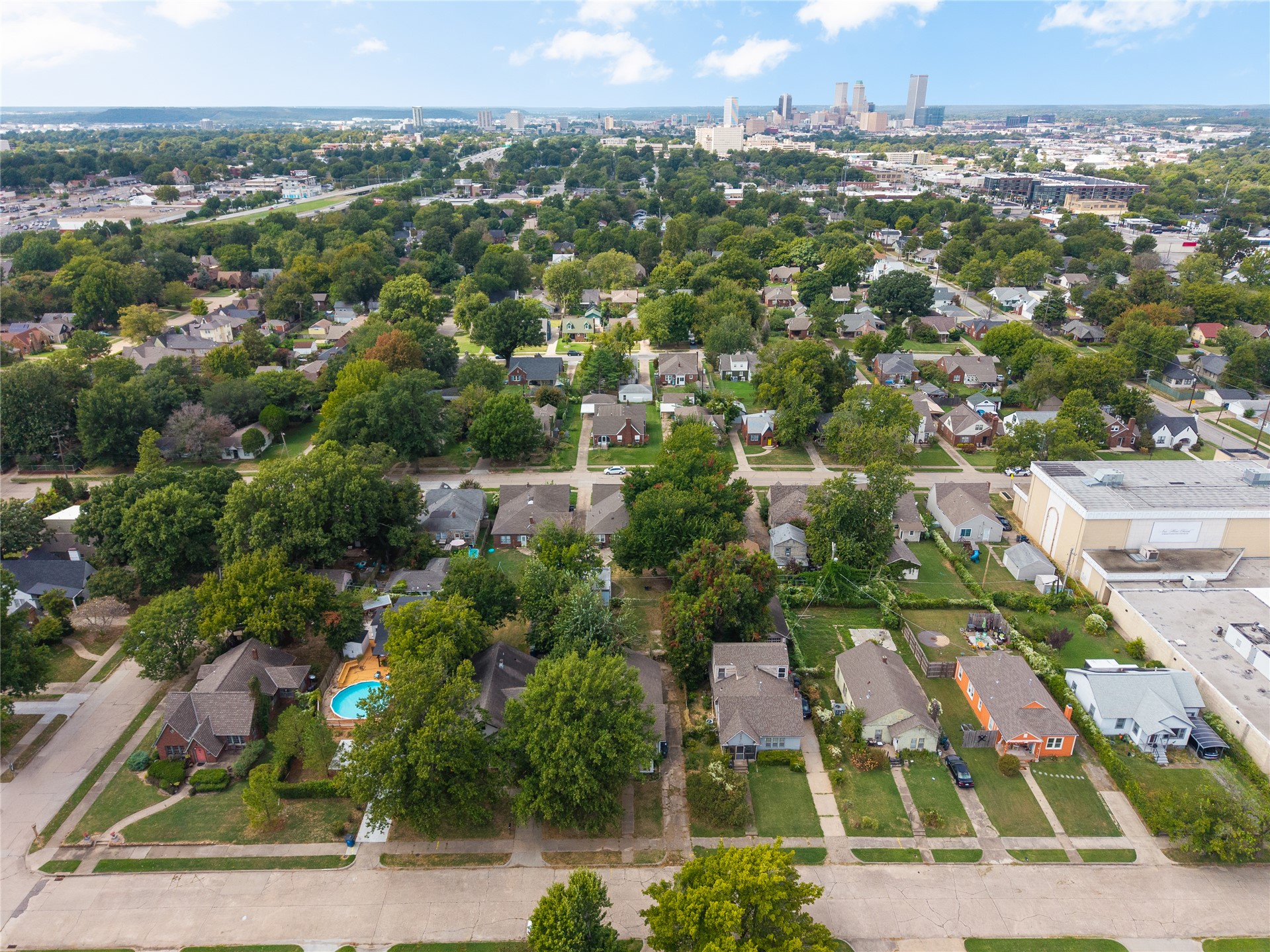 1236 S Columbia Place Tulsa OK 74104