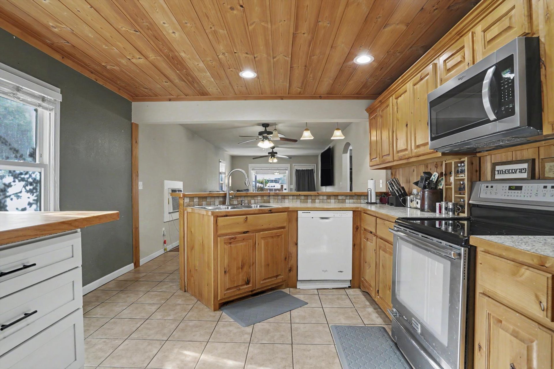 512 Ash Street Chelsea OK 74016