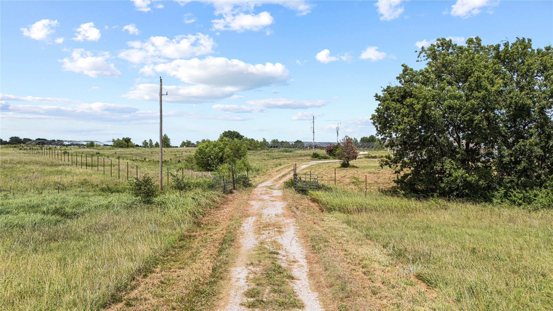1852 County Road 1540 Stratford OK 74872