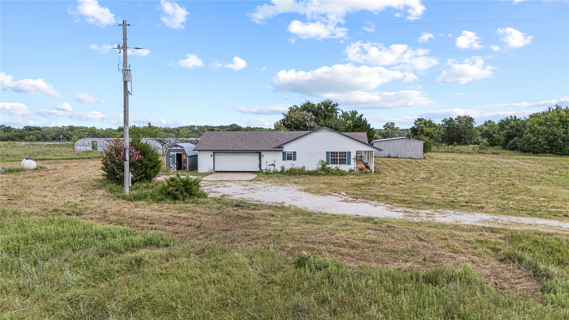 1852 County Road 1540 Stratford OK 74872