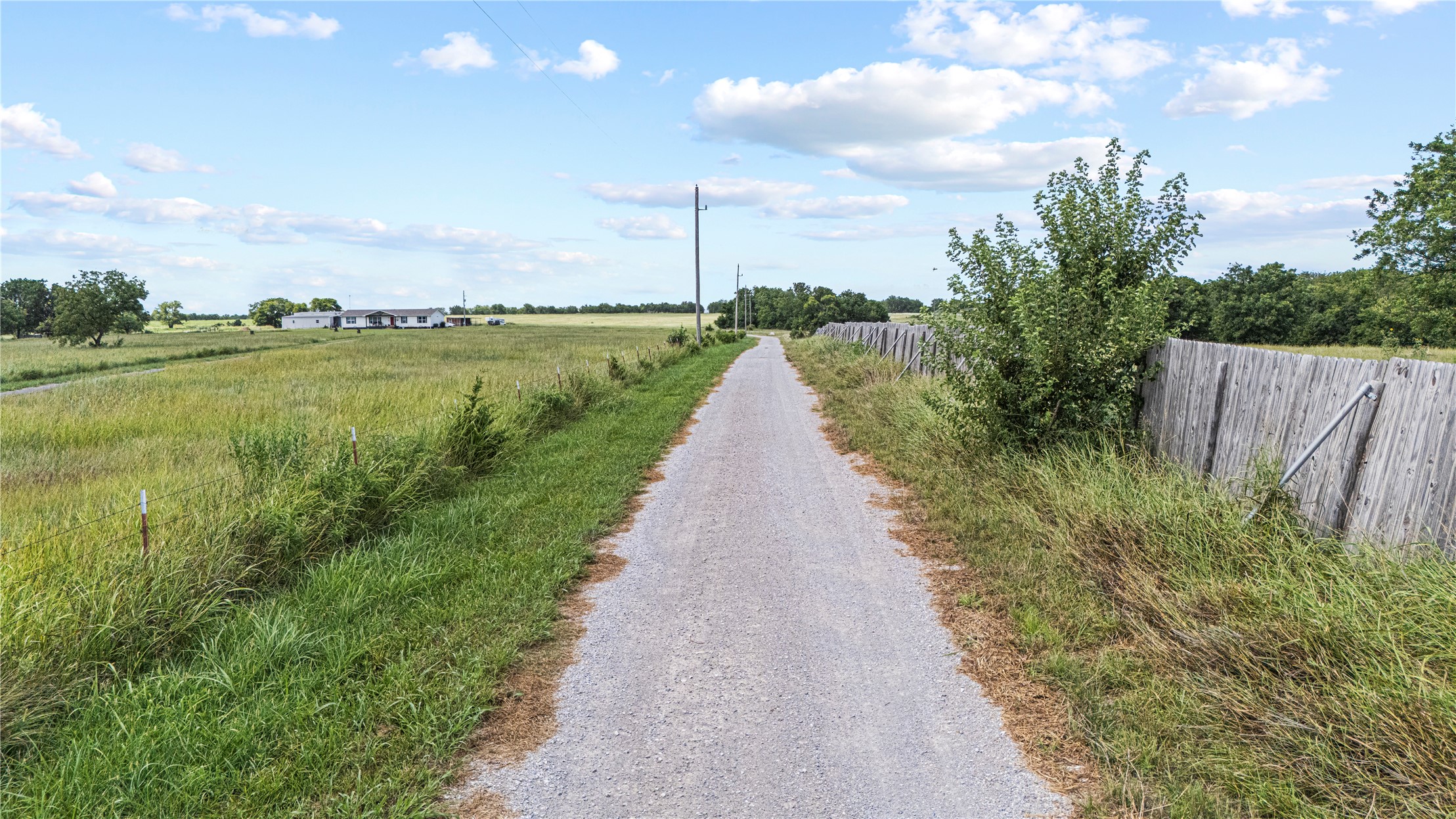 1852 County Road 1540 Stratford OK 74872