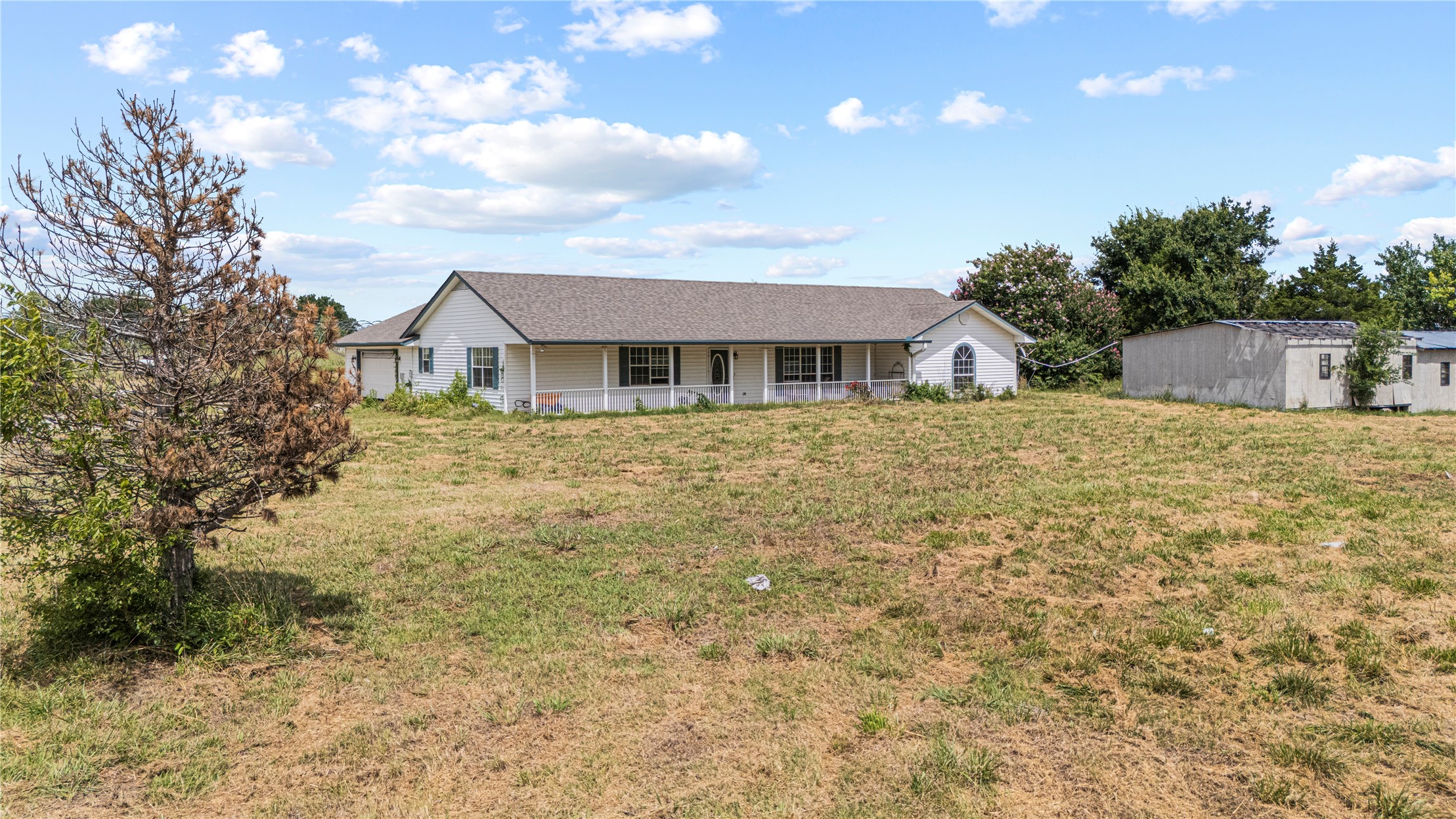 1852 County Road 1540 Stratford OK 74872