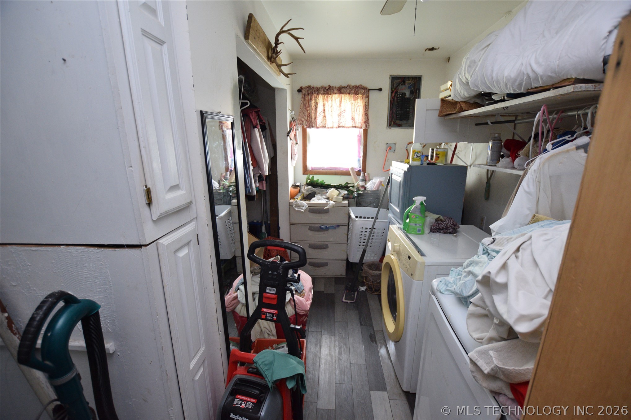 1 W Pine Street Stilwell OK 74960