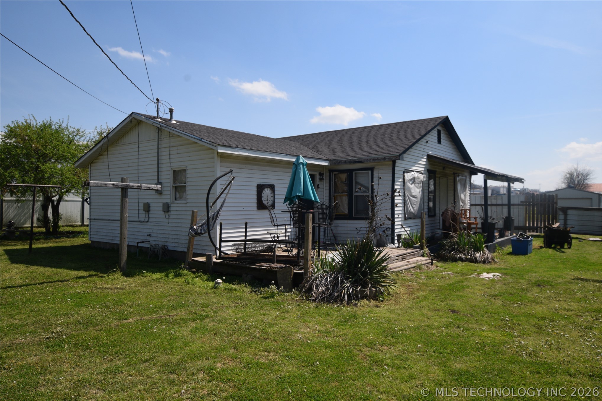 1 W Pine Street Stilwell OK 74960