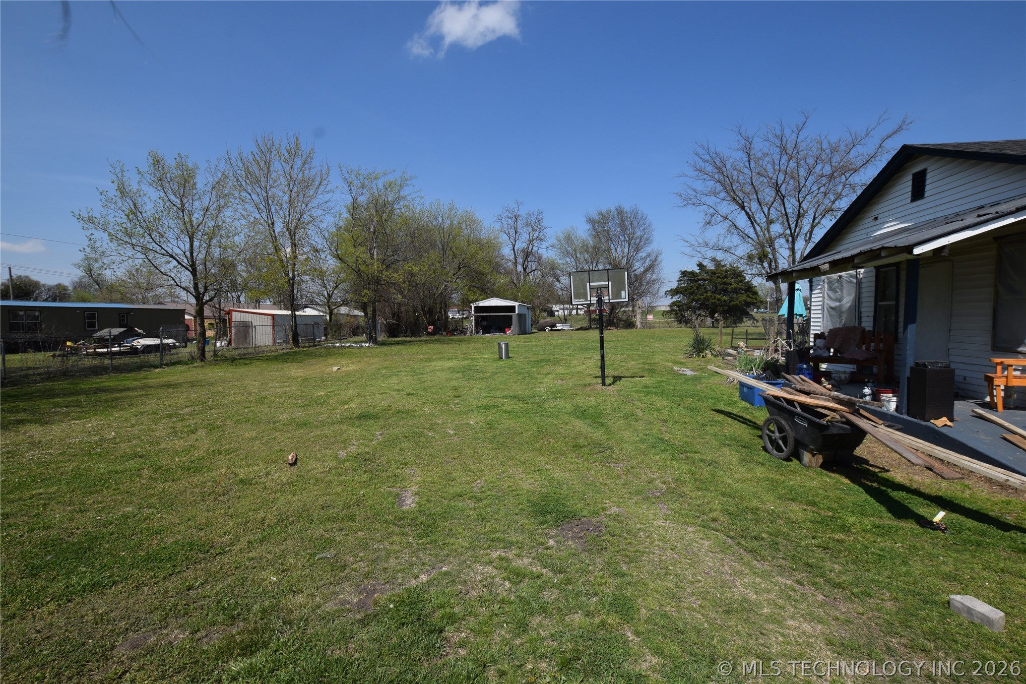 1 W Pine Street Stilwell OK 74960