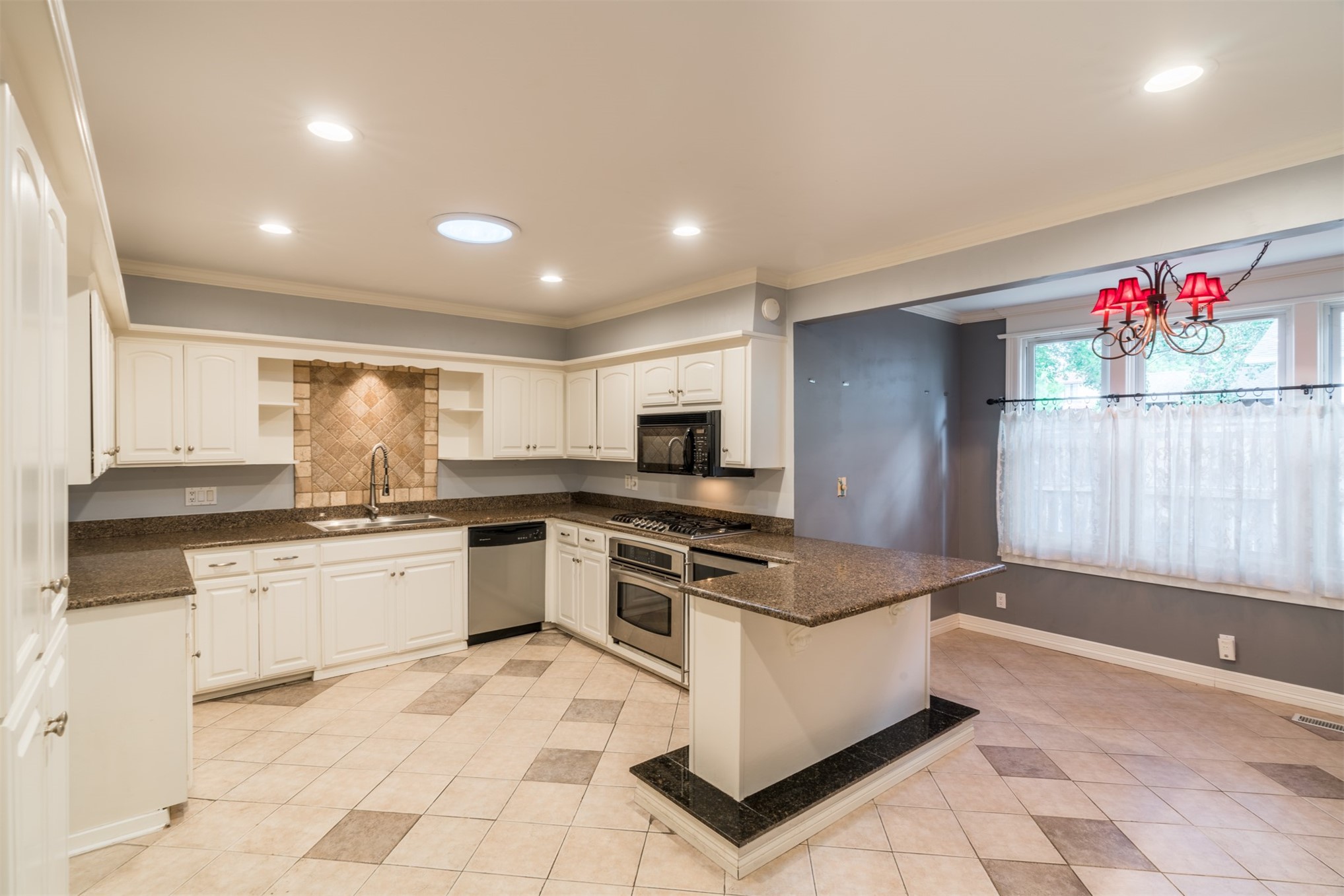 333 E 29th Place Tulsa OK 74114