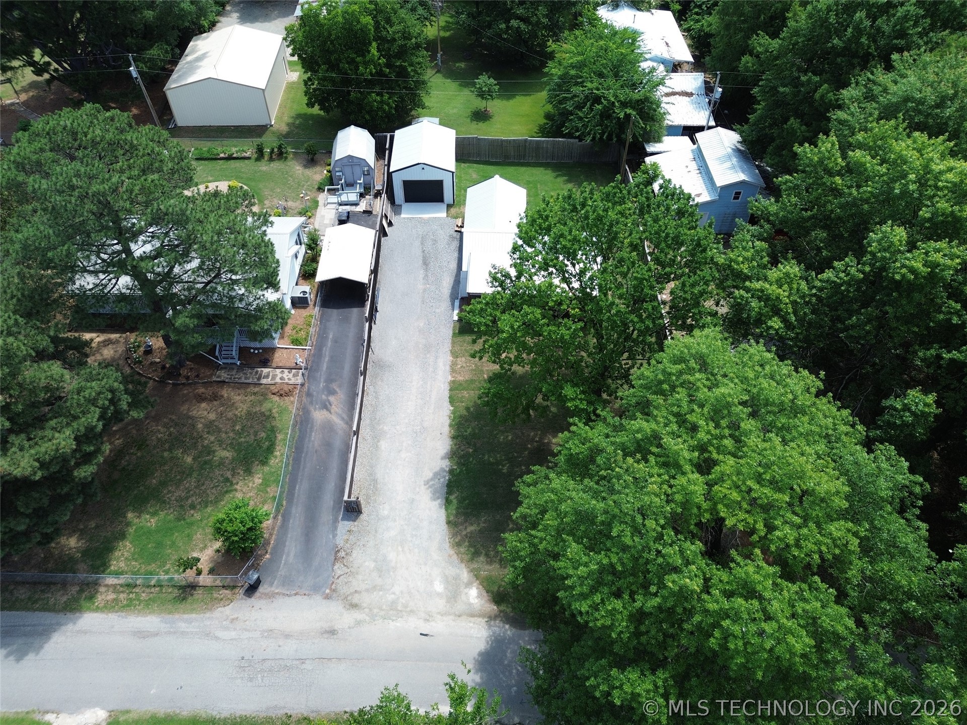 168 Kiamichi Eufaula OK 74432