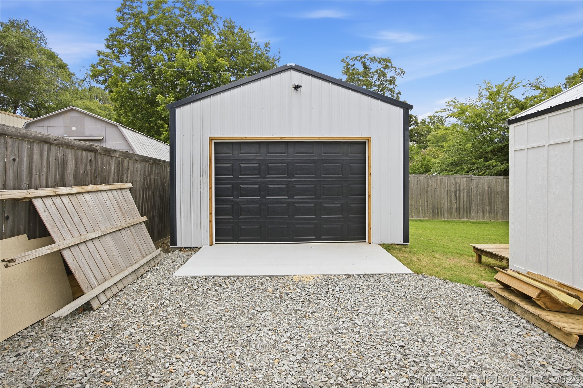 168 Kiamichi Eufaula OK 74432
