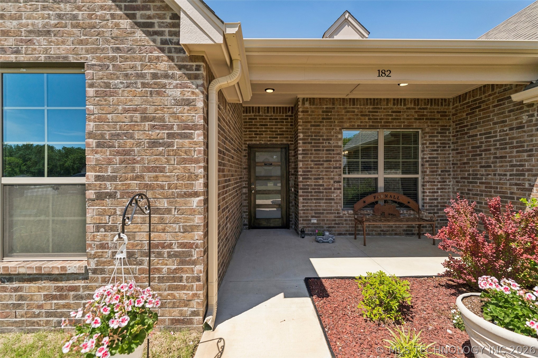 182 N Phillips Street Skiatook OK 74070