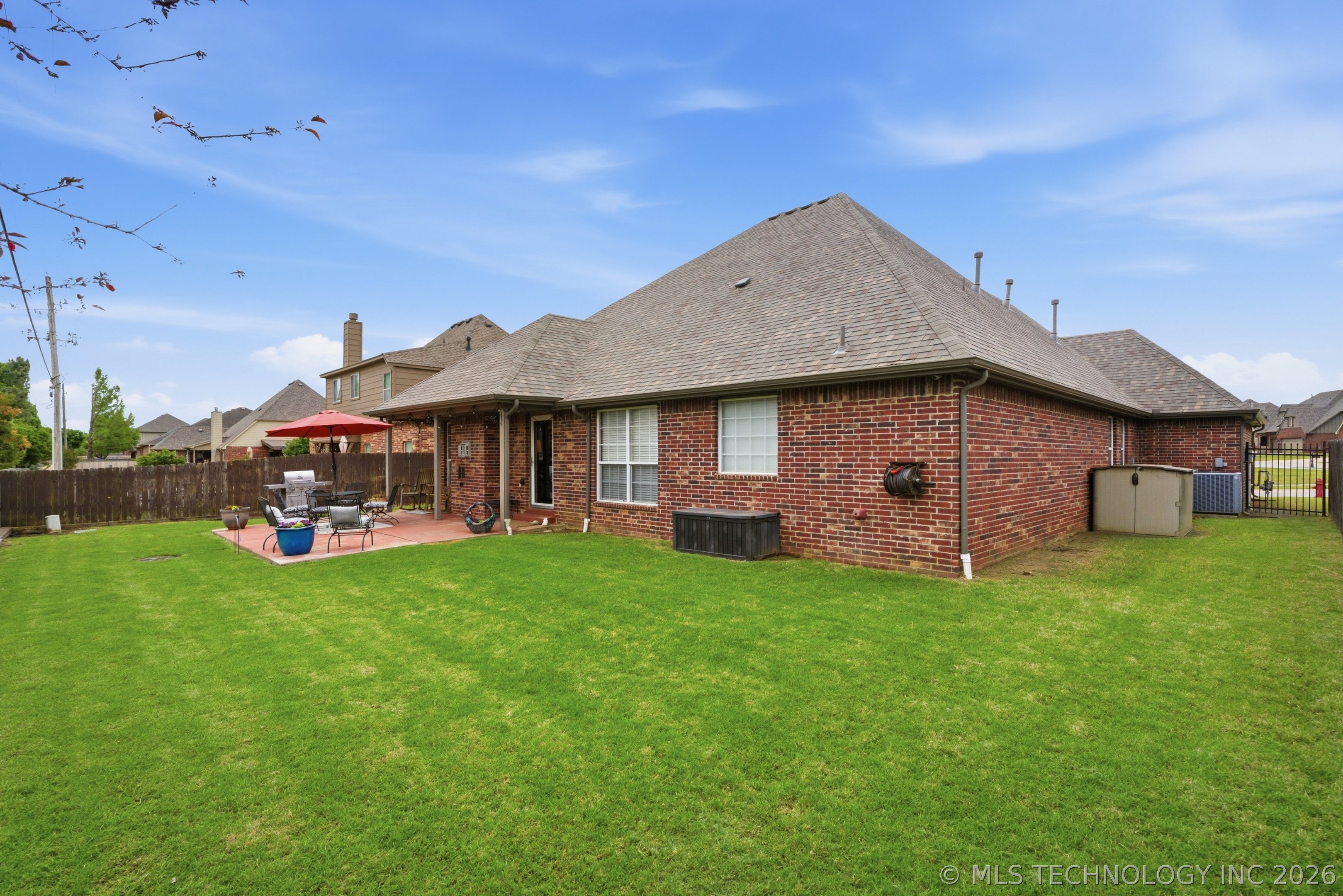 1005 S Yellowood Place W Broken Arrow OK 74012