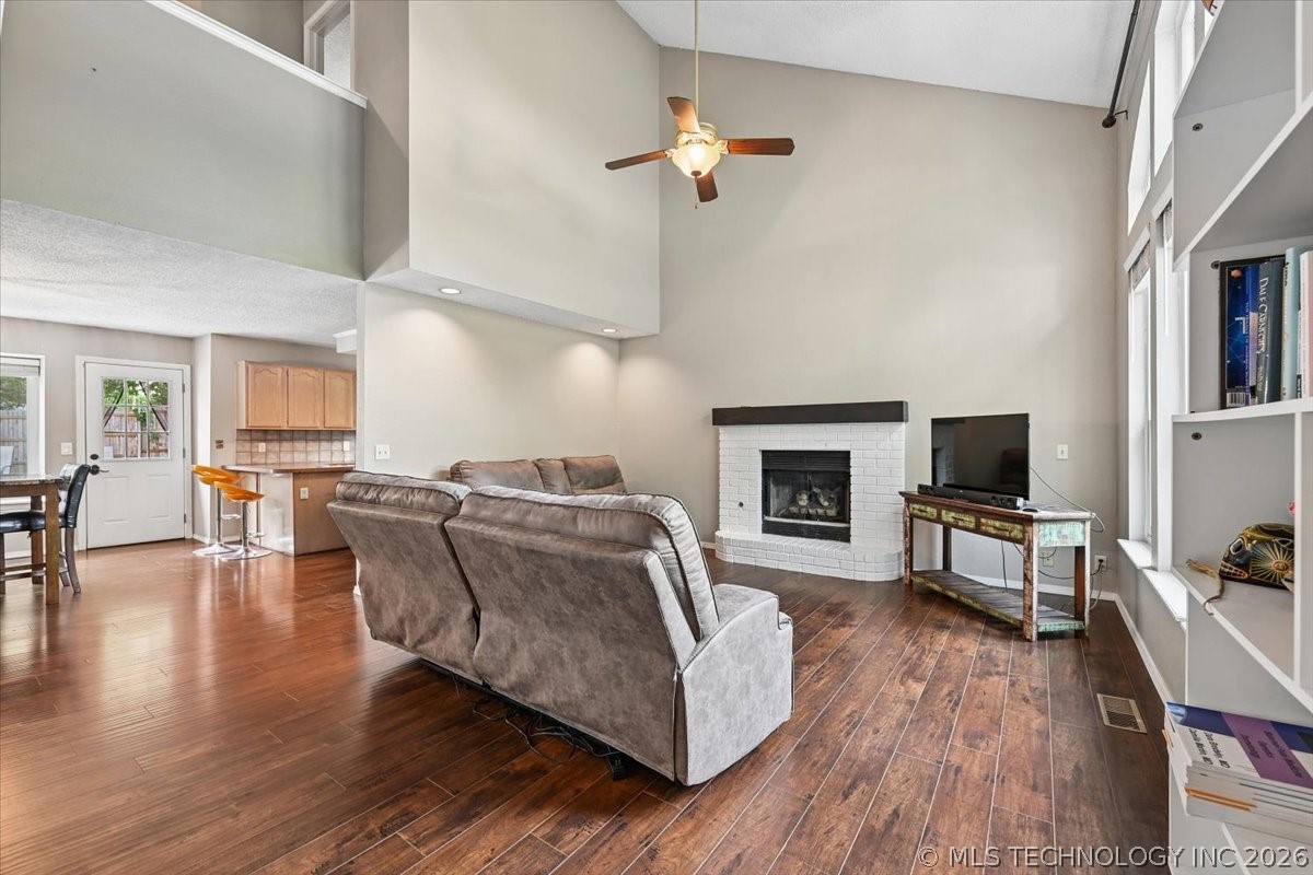 7301 W 36th Street Tulsa OK 74107