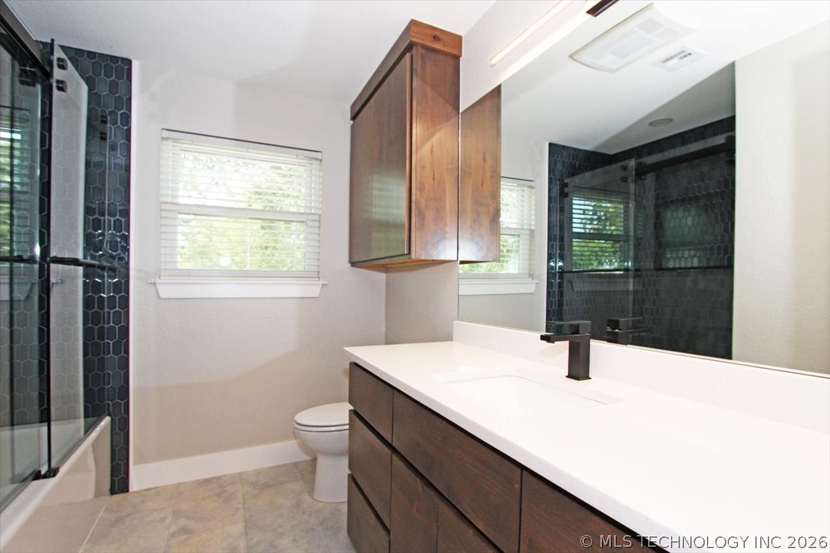 2408 Chapel Hill Court Bartlesville OK 74006