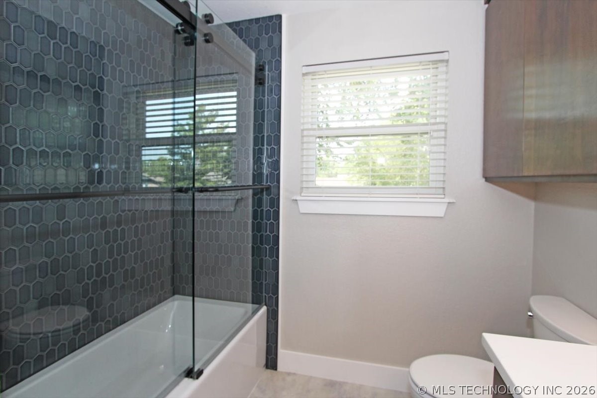 2408 Chapel Hill Court Bartlesville OK 74006