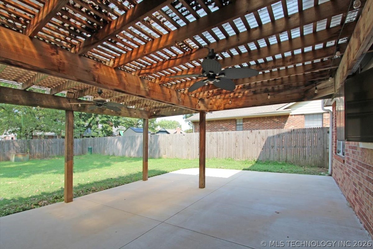 2408 Chapel Hill Court Bartlesville OK 74006